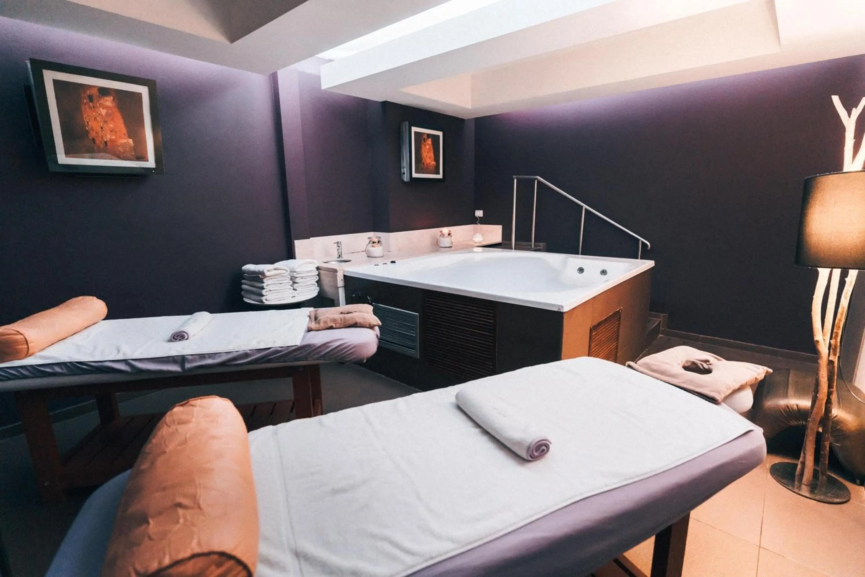 Spa and wellness centre/facilities, Bed in Esplendor by Wyndham Mendoza