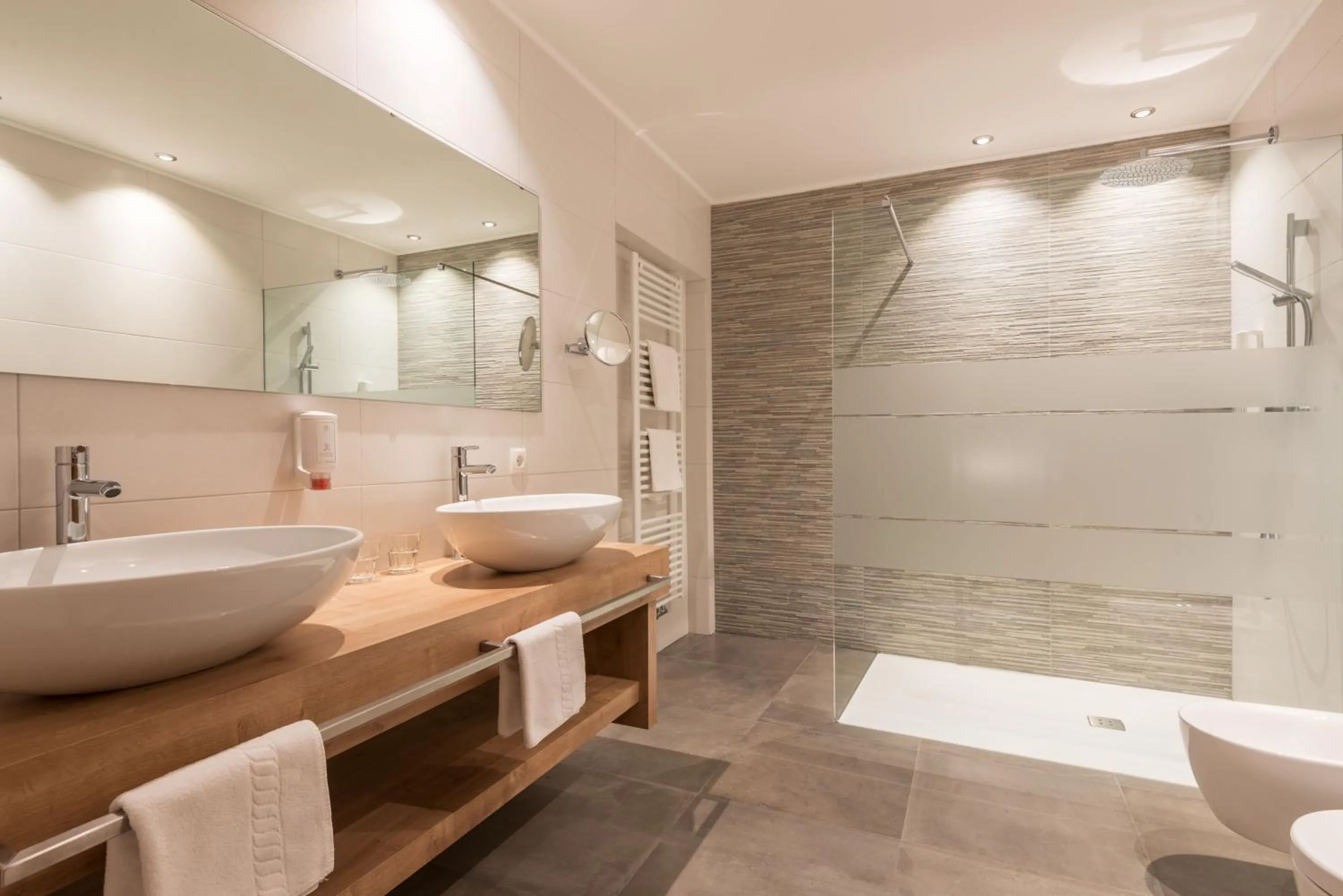 Photo of the whole room in Posthotel Lamm