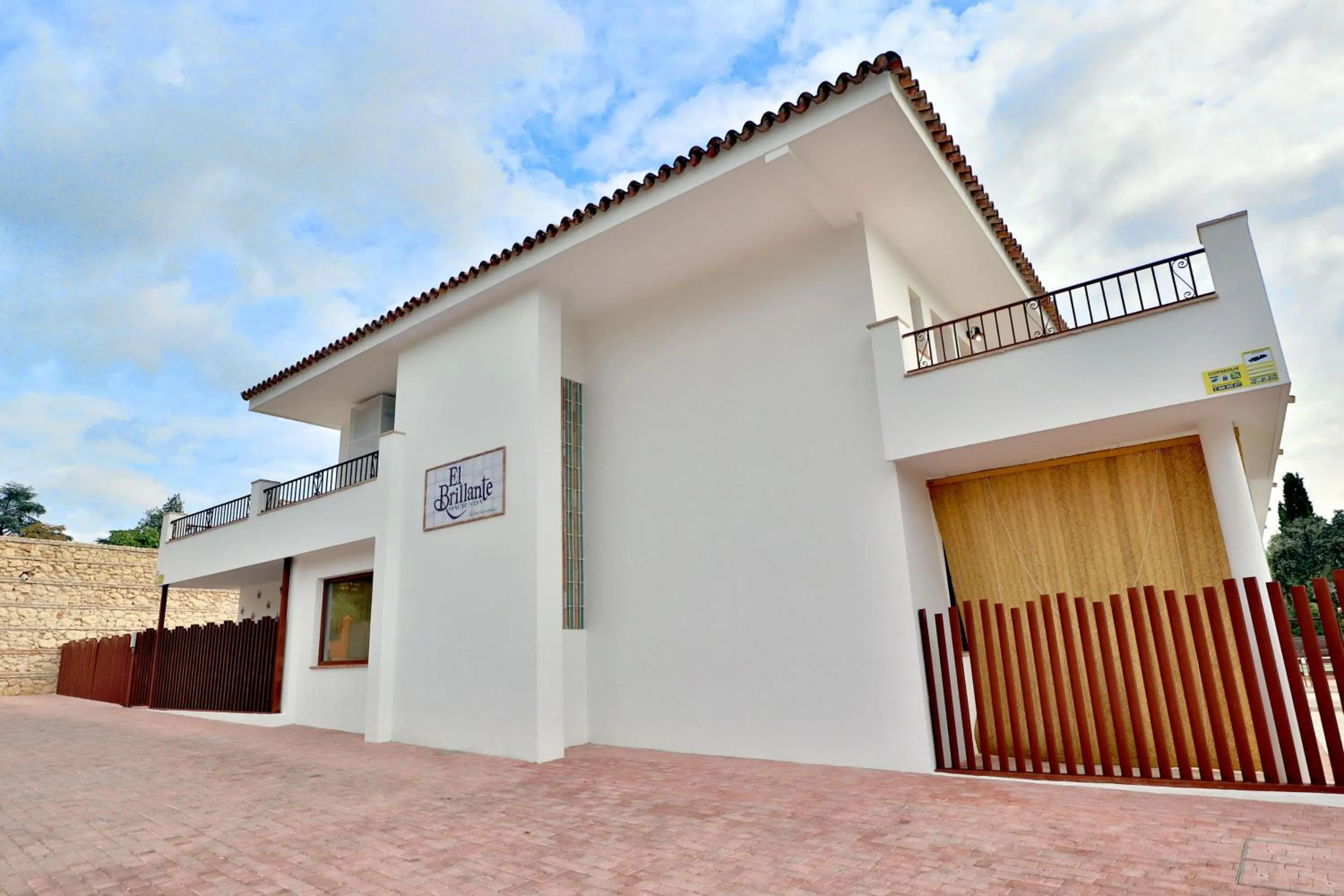 Property building in Hacienda El Brillante