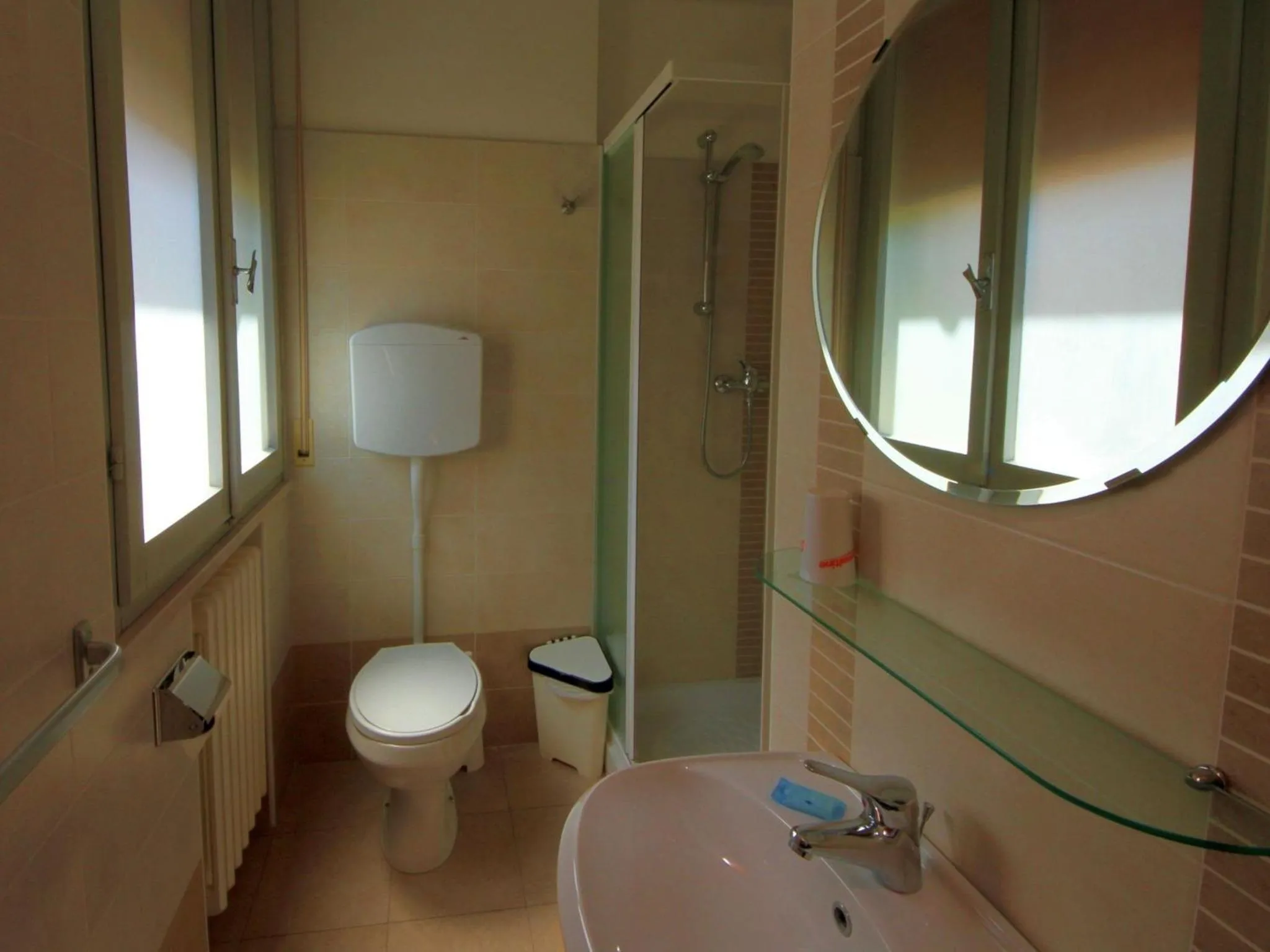 Bathroom in Villa Lauda B&B