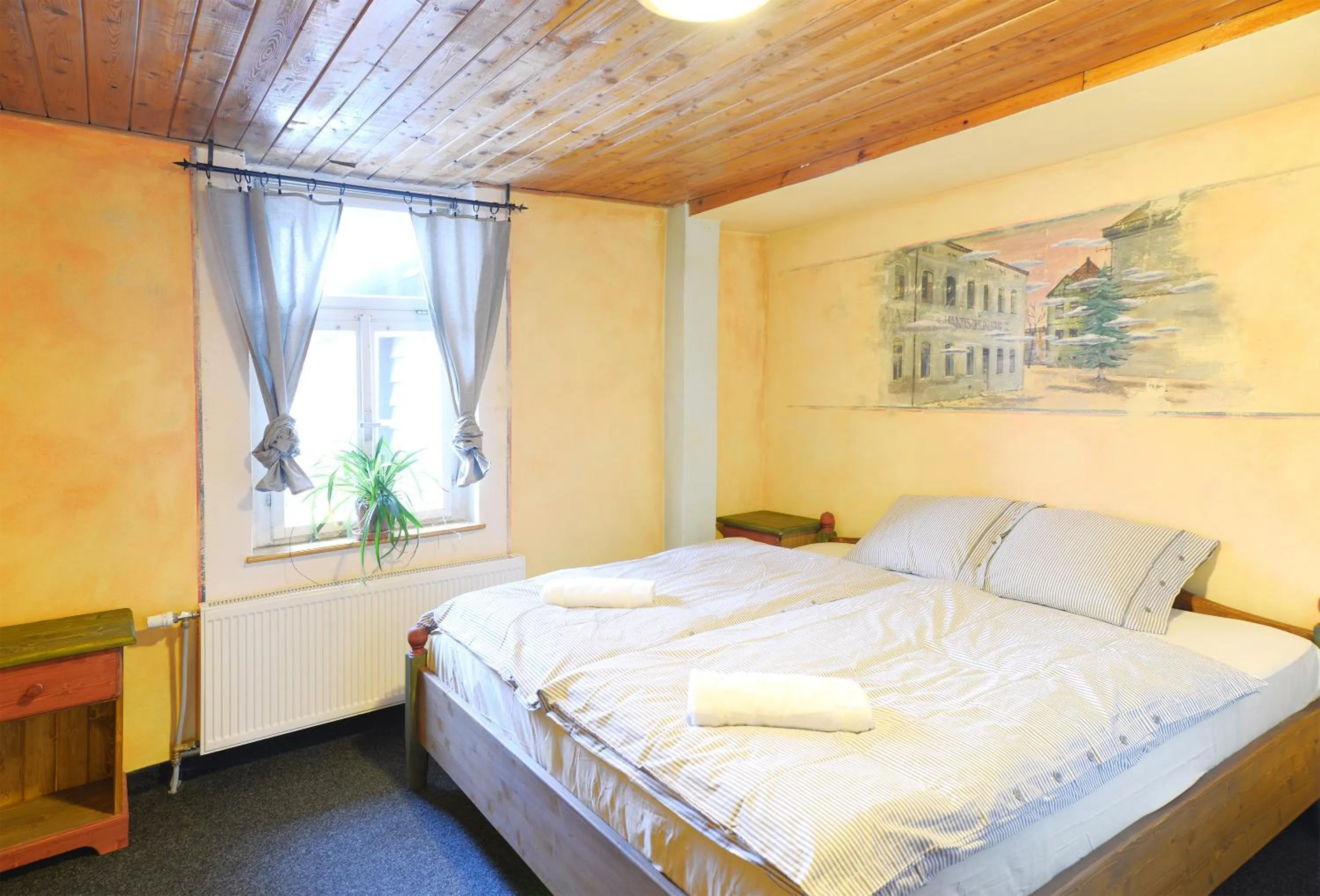 Day, Bed in Hotel Plesivec