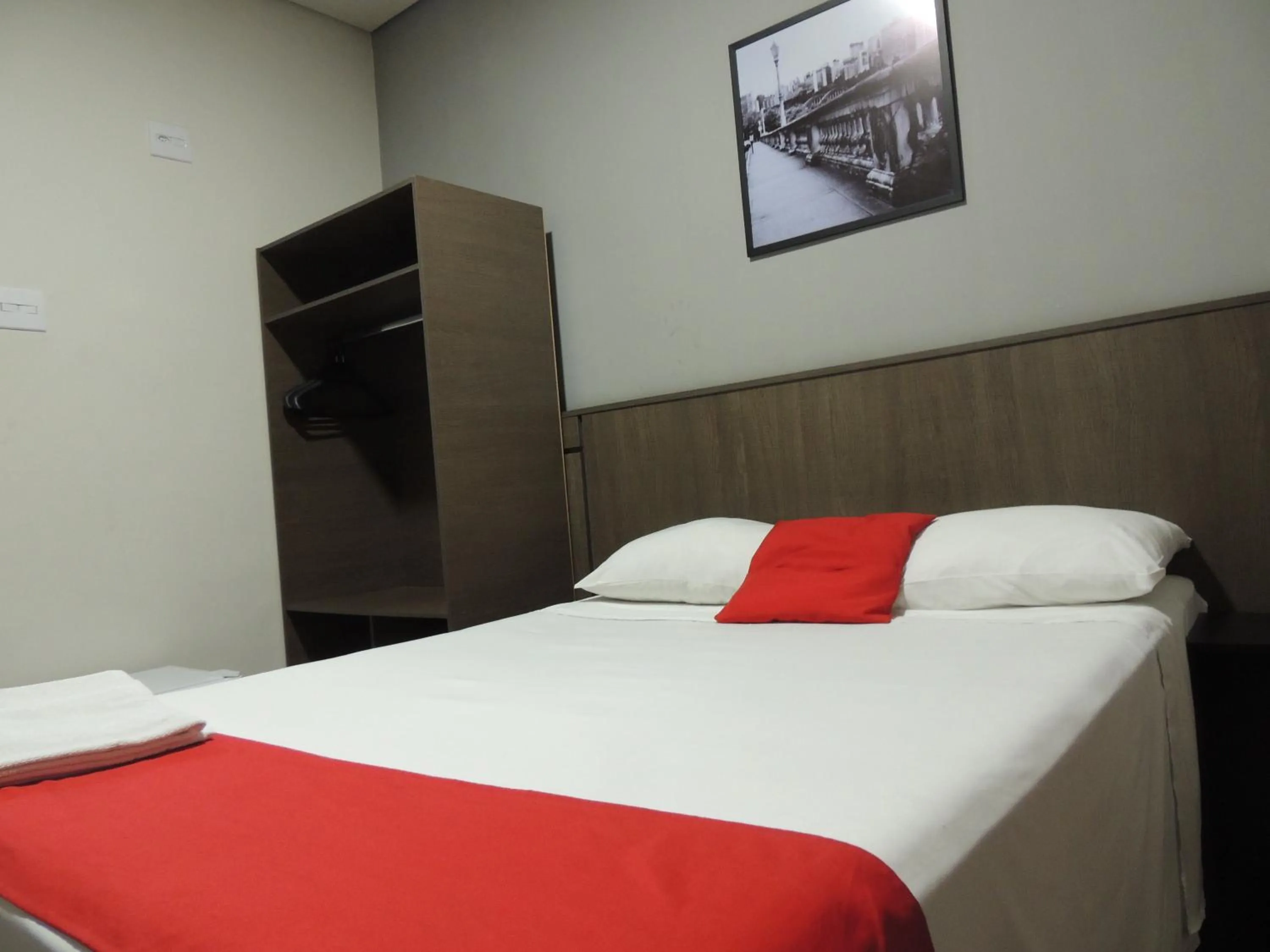 Bed in Hotel Gontijo Belo Horizonte - Próximo a Rodoviária e Praça Sete