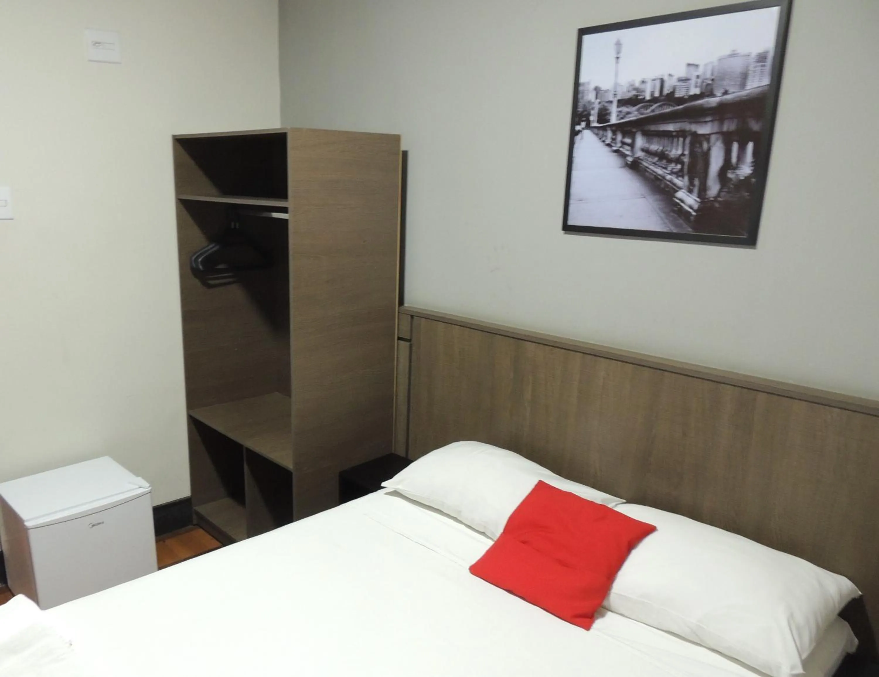 Bed in Hotel Gontijo Belo Horizonte - Próximo a Rodoviária e Praça Sete