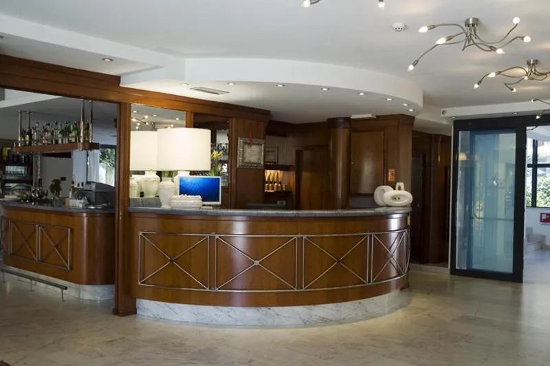 Lobby or reception in Hotel La Perla