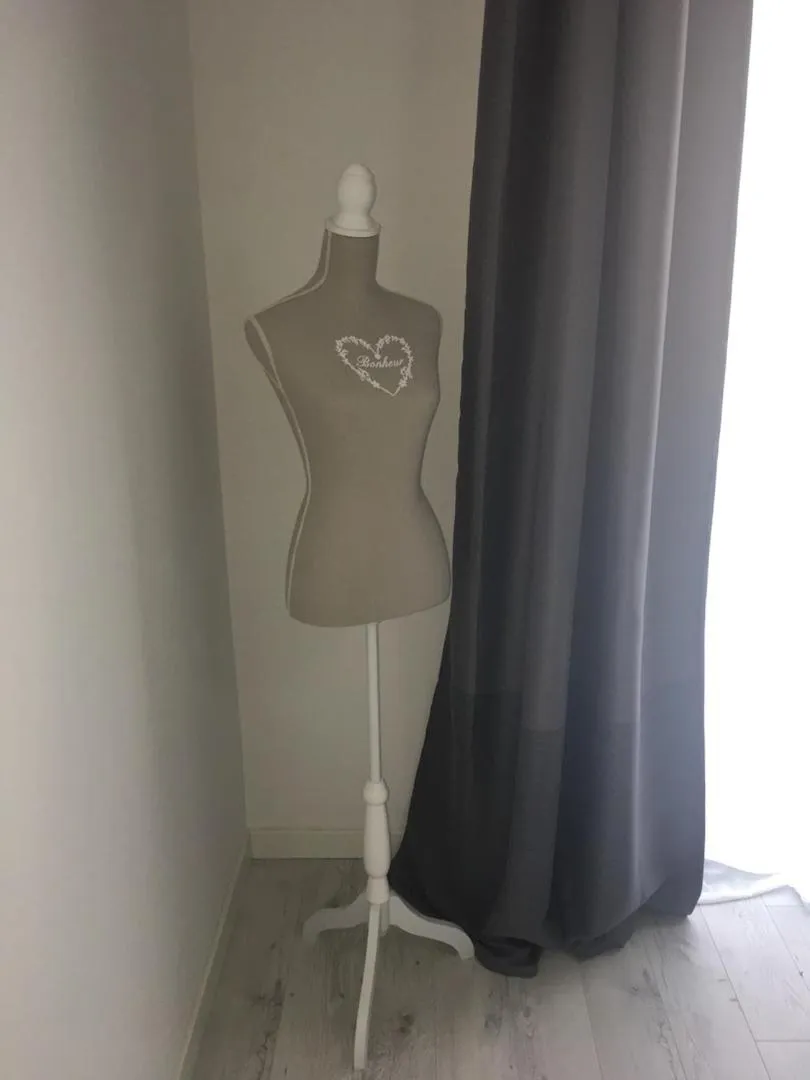 Bedroom in Hotel La Perla