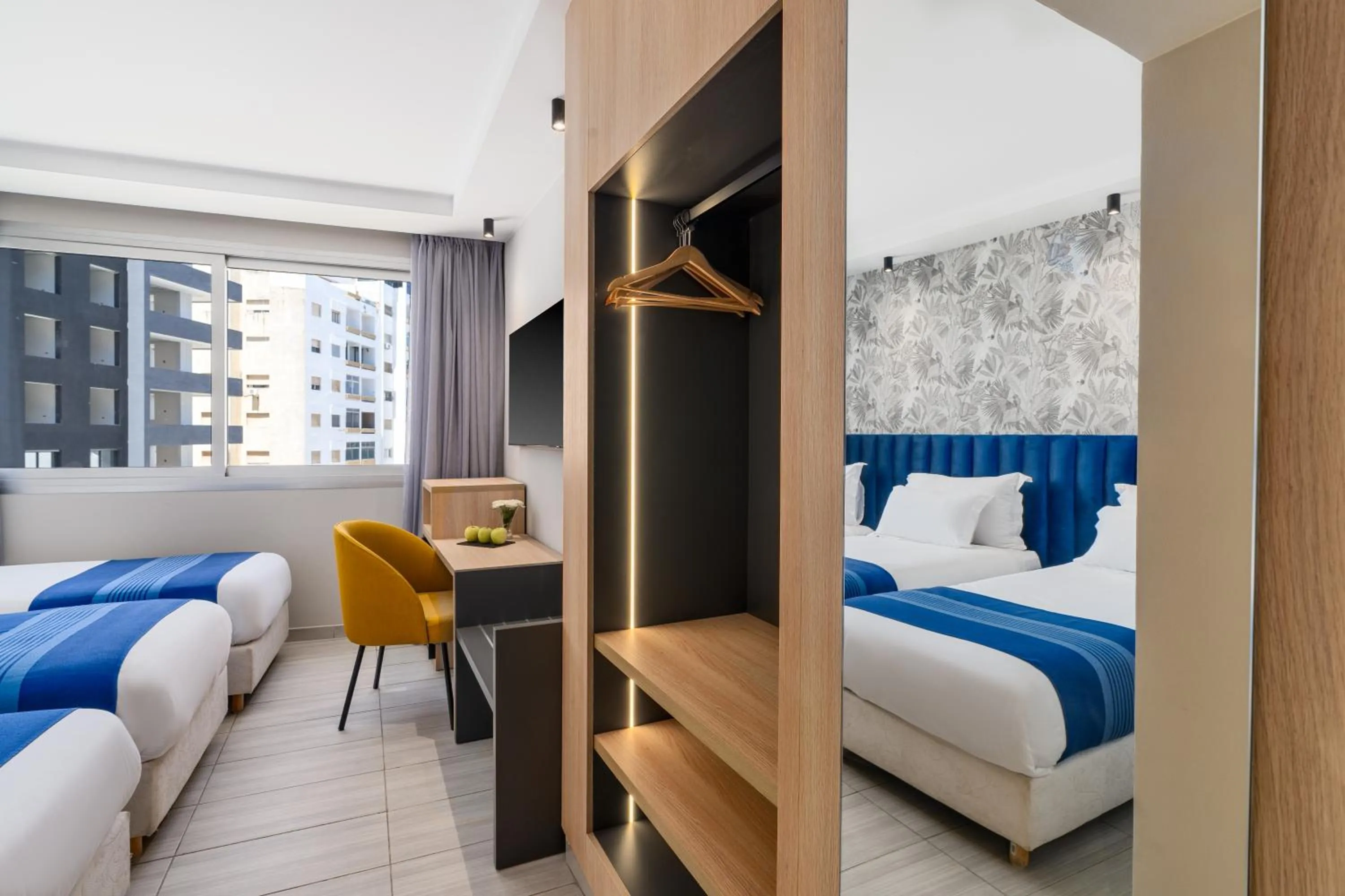 City view, Bed in Kenzi Solazur