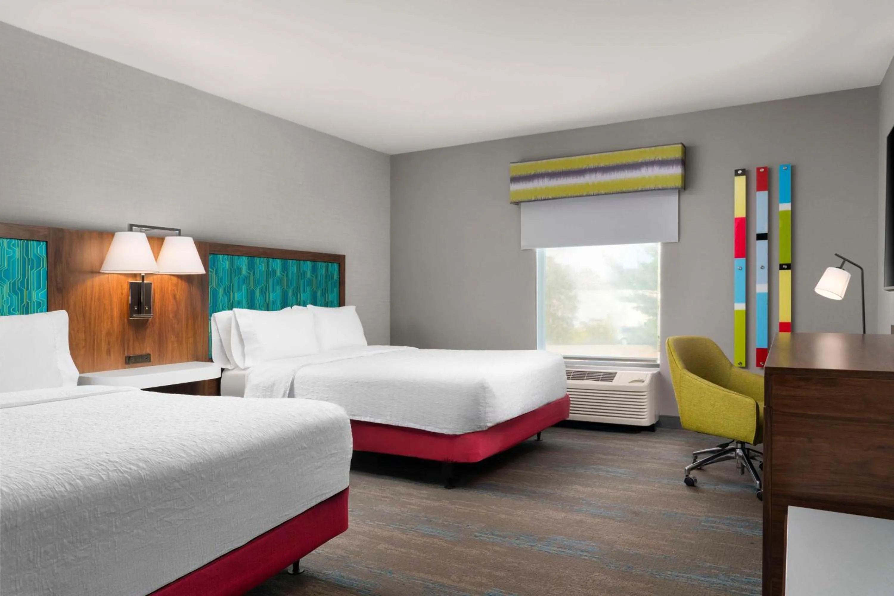 Bed in Hampton Inn Chicopee - Springfield