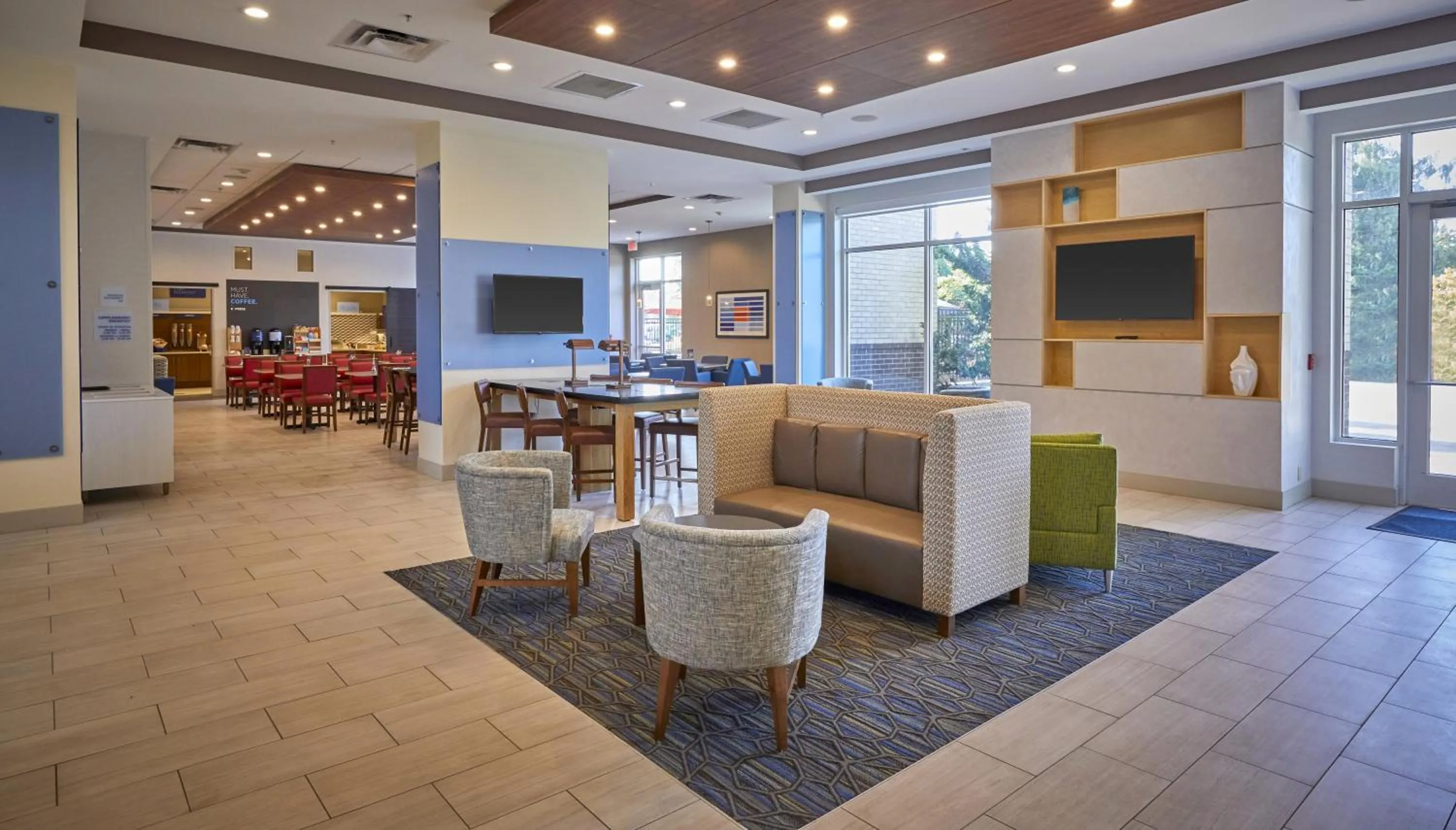 Property building in Holiday Inn Express : Eugene - Springfield by IHG