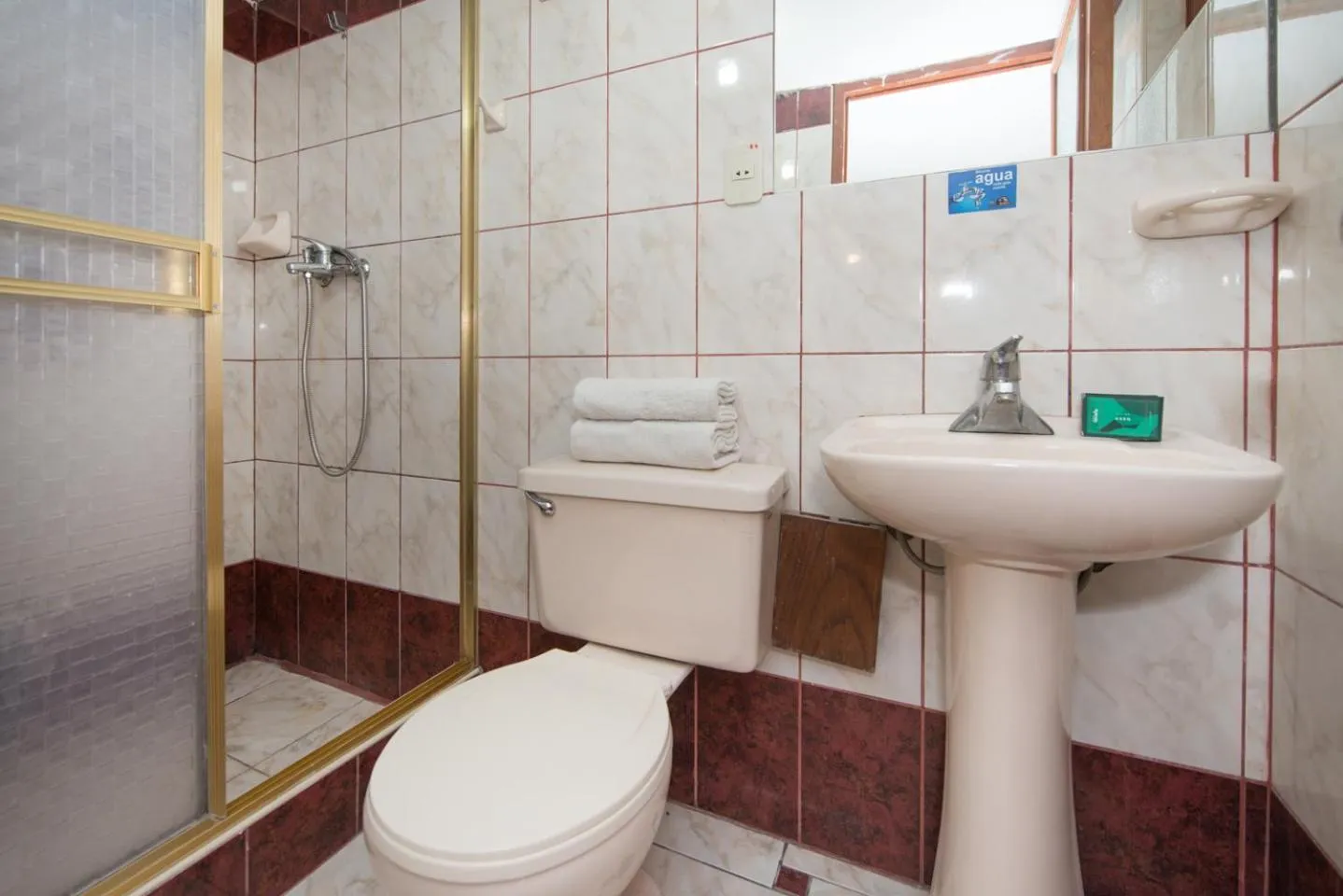 Bathroom in Ayenda Casa Escondida San Cristóbal Premium