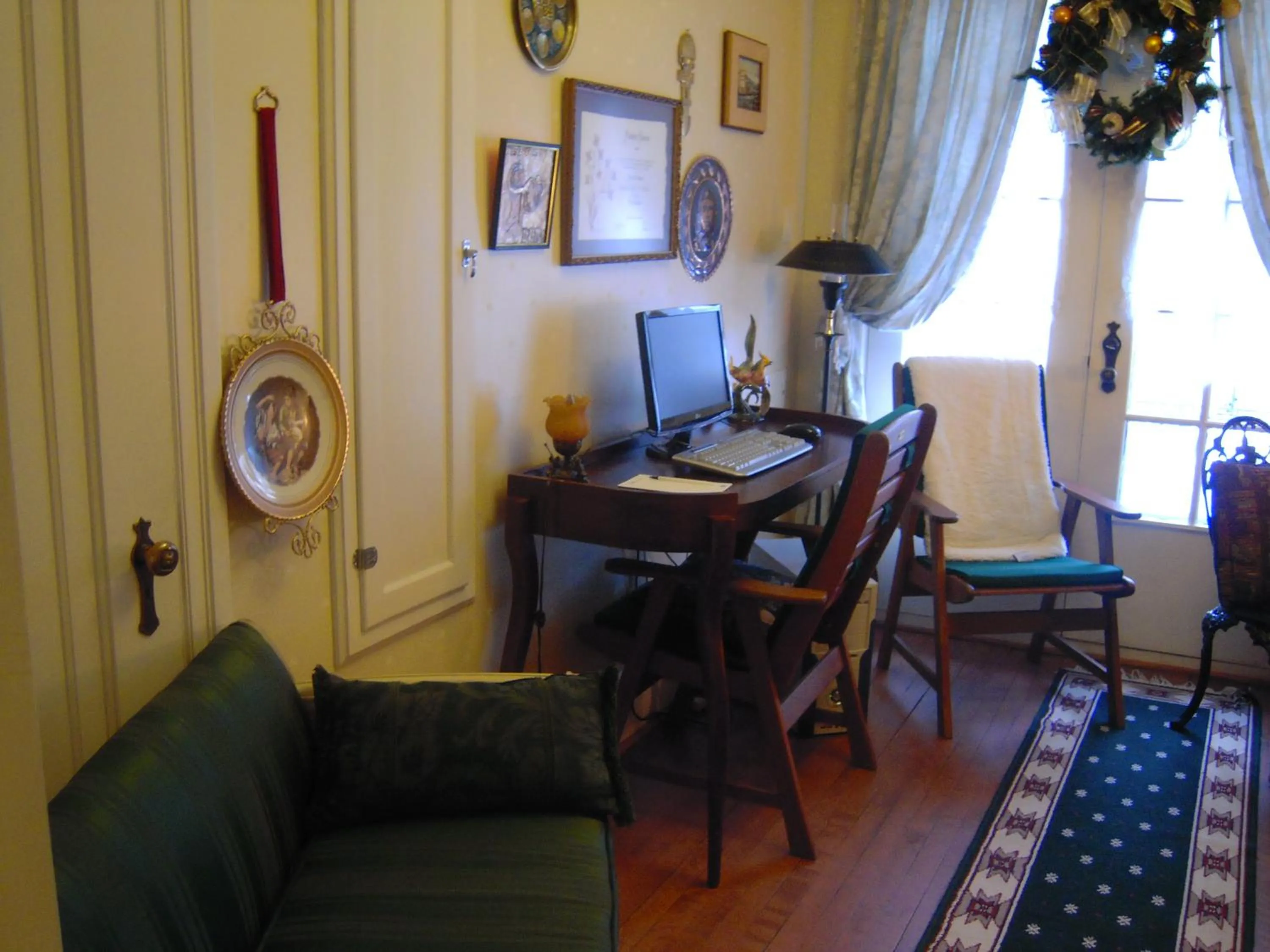 Seating area in L'Arvidienne Couette et Café