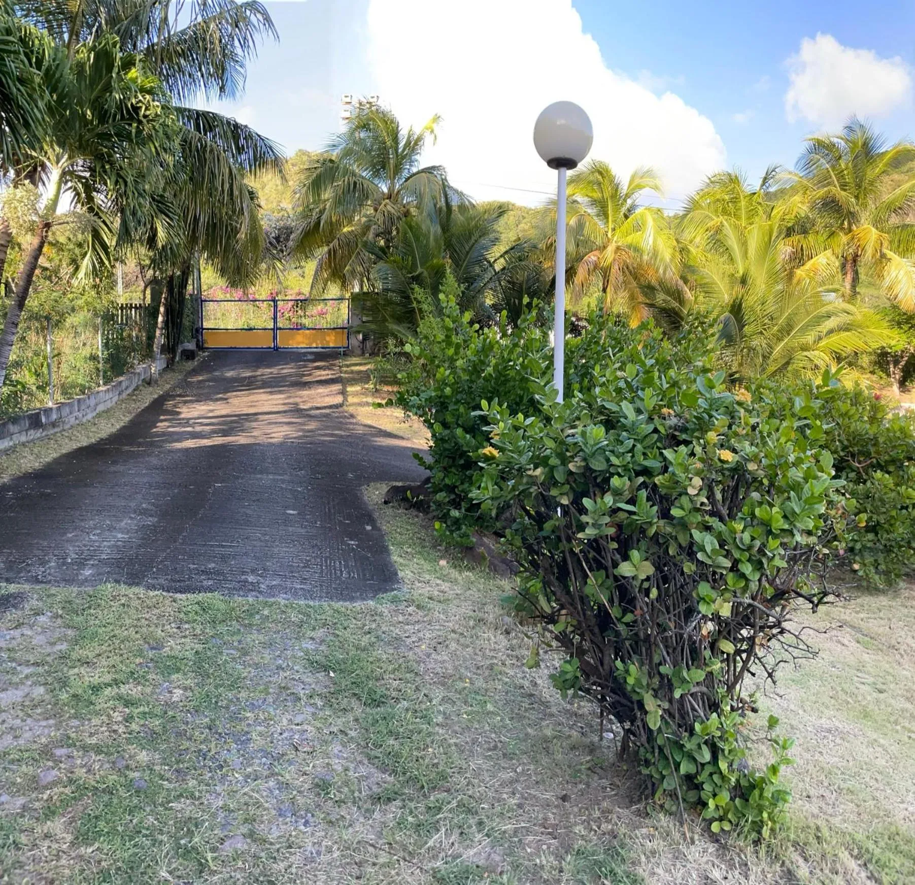 Facade/entrance in Résidence Sucrerie Motel - Les Anses-d'Arlets - Martinique