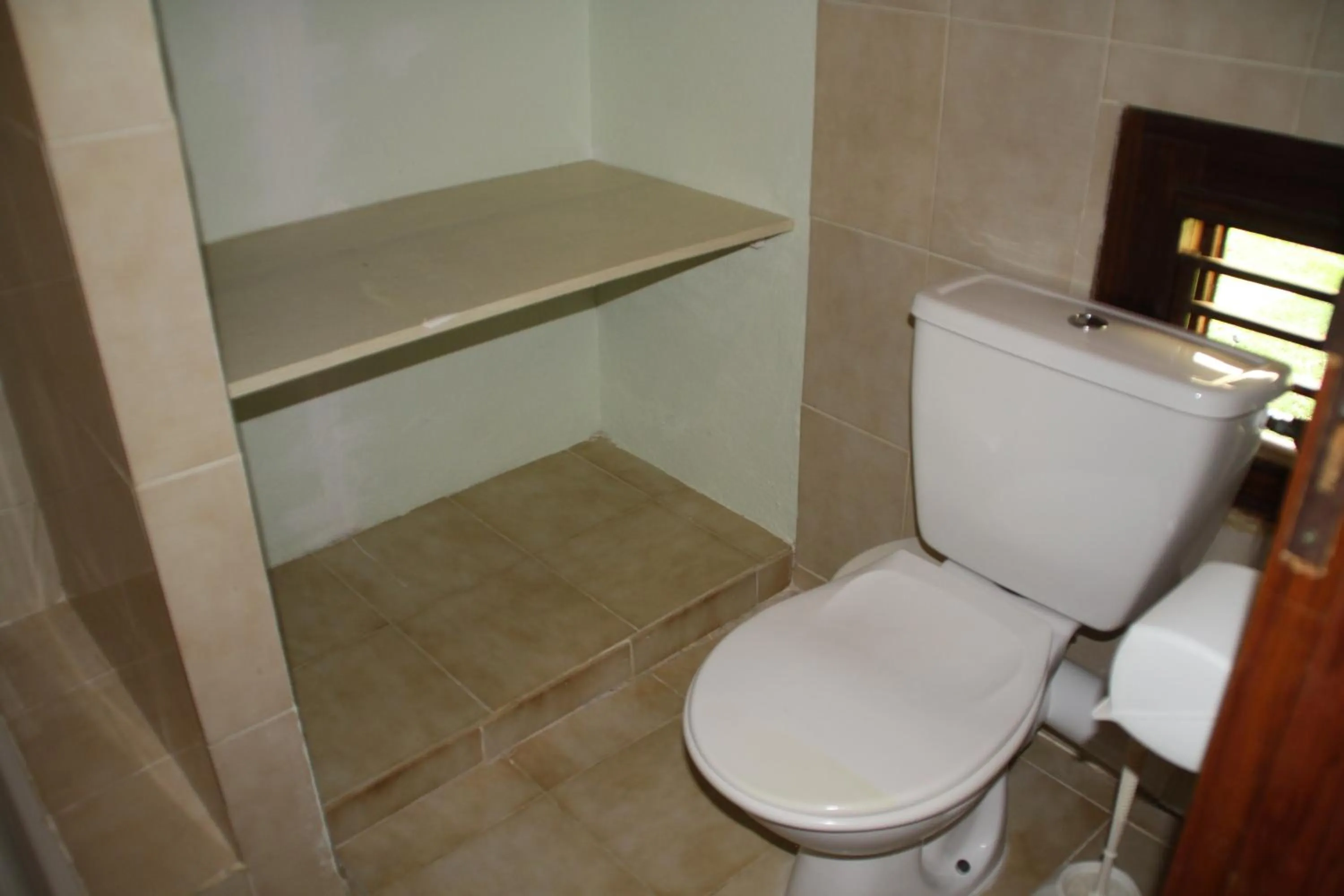 Toilet in Résidence Sucrerie Motel - Les Anses-d'Arlets - Martinique