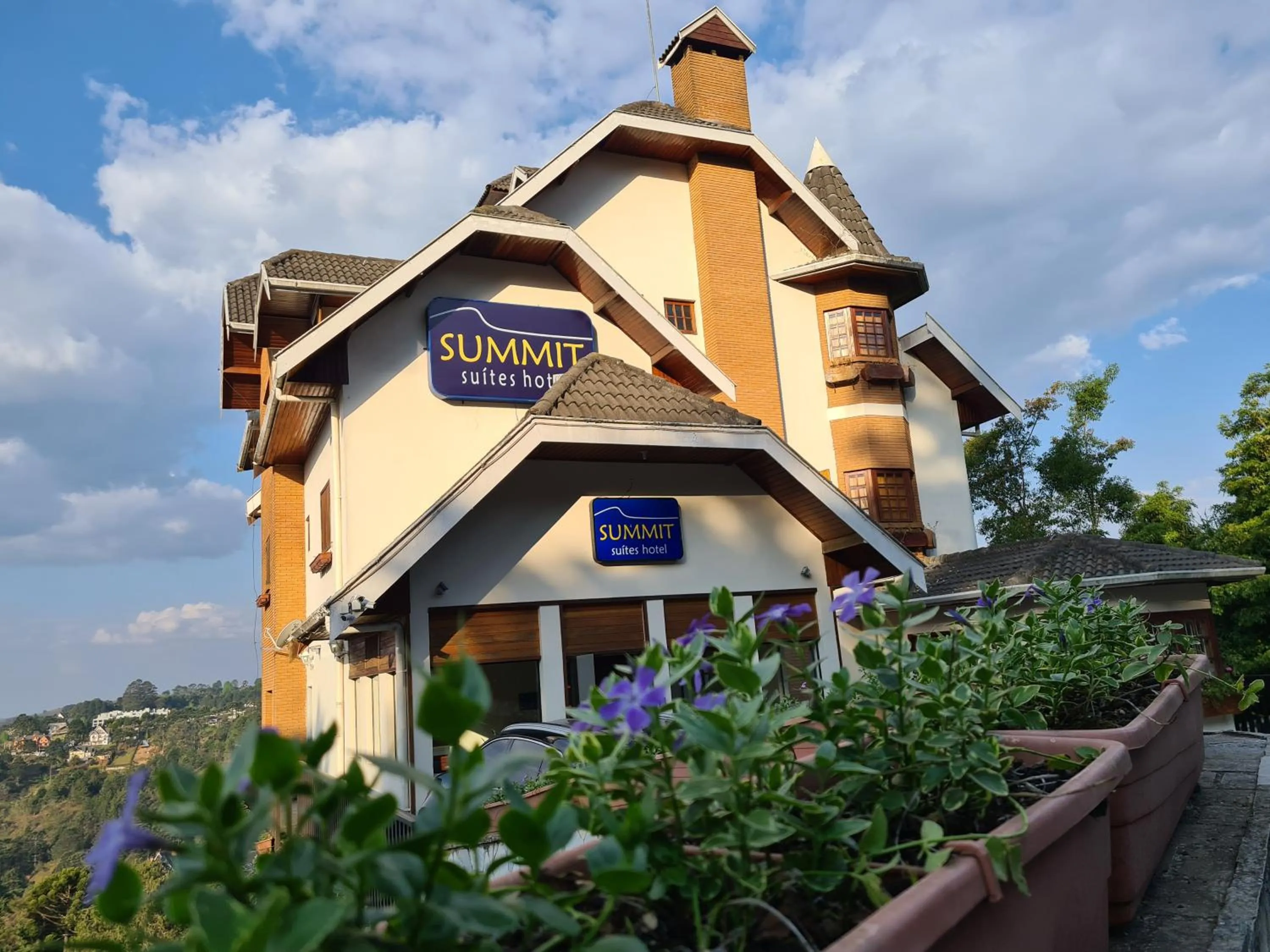 Property building in Summit Suítes Hotel Campos do Jordão