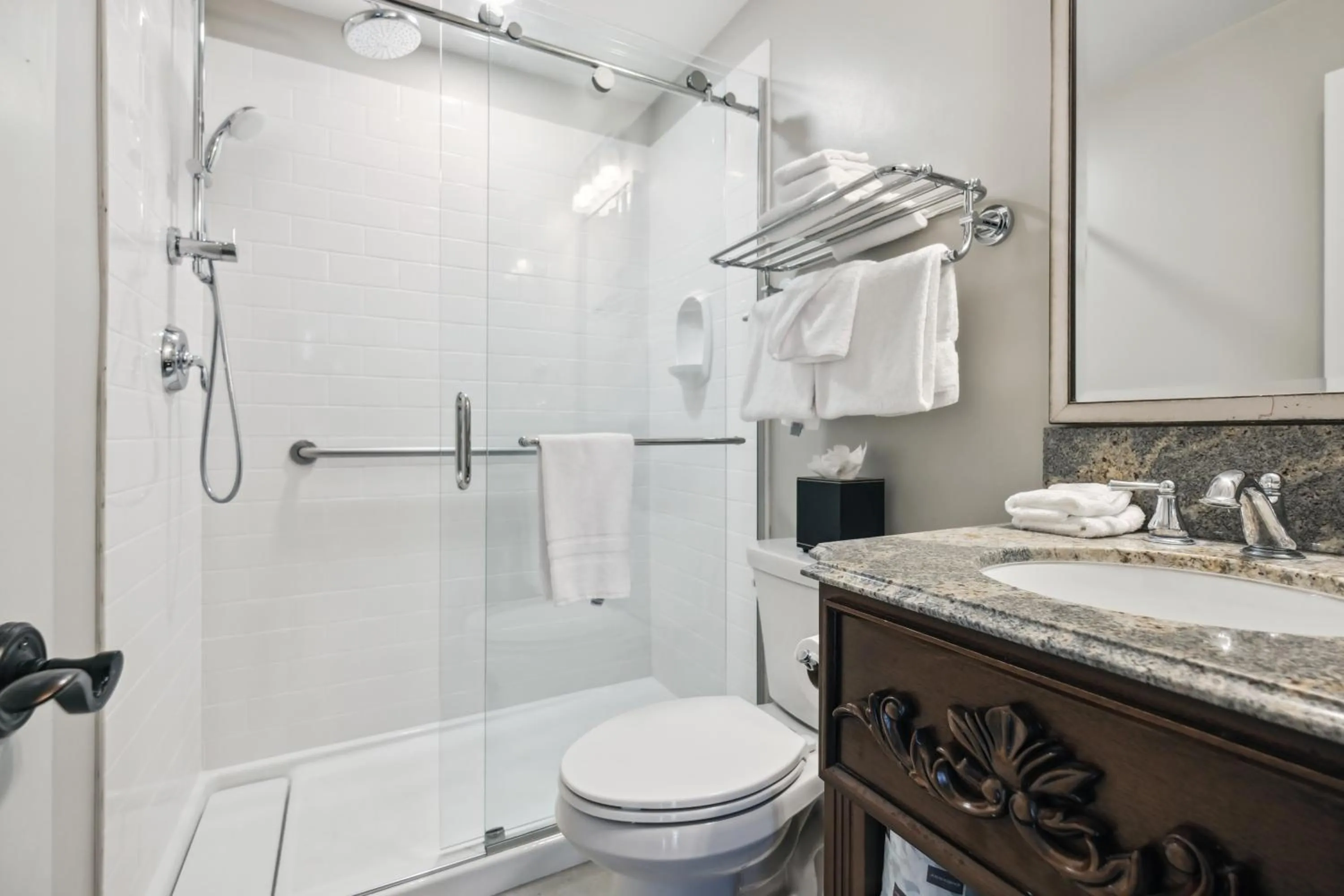 Bathroom in French Market Inn