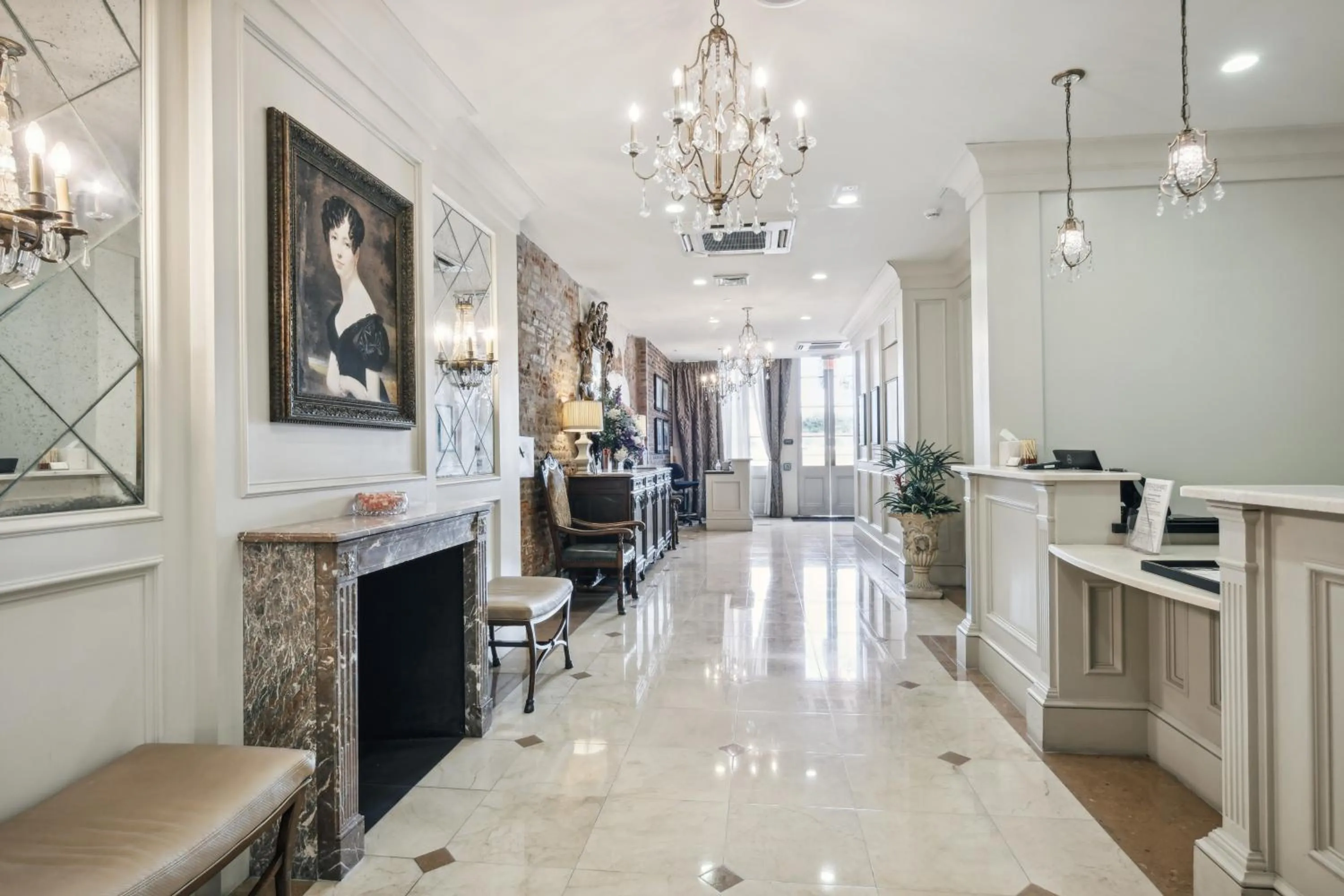 Lobby or reception in French Market Inn