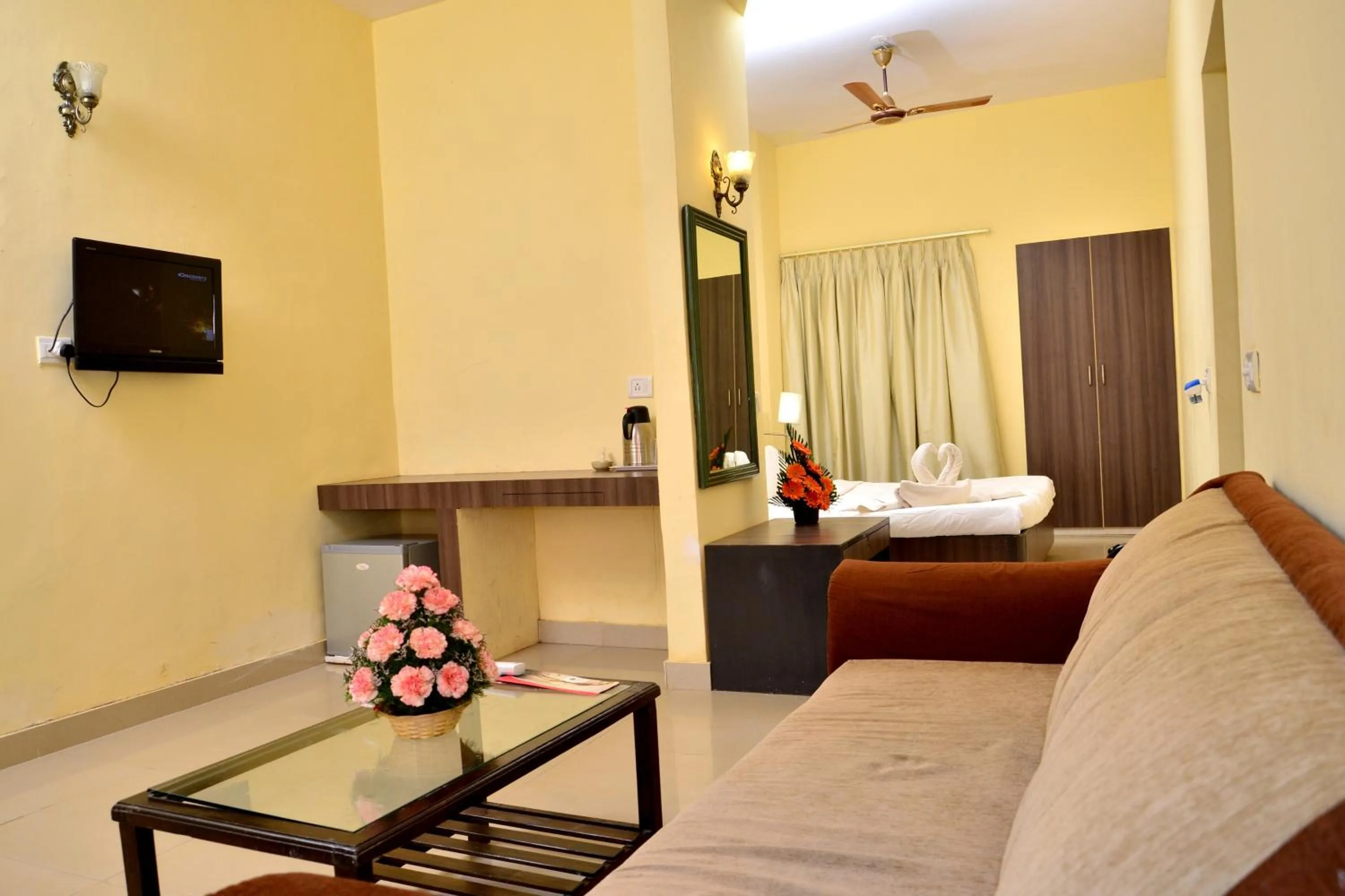 Living room, Bed in The Byke Old Anchor Beach Resort & Spa