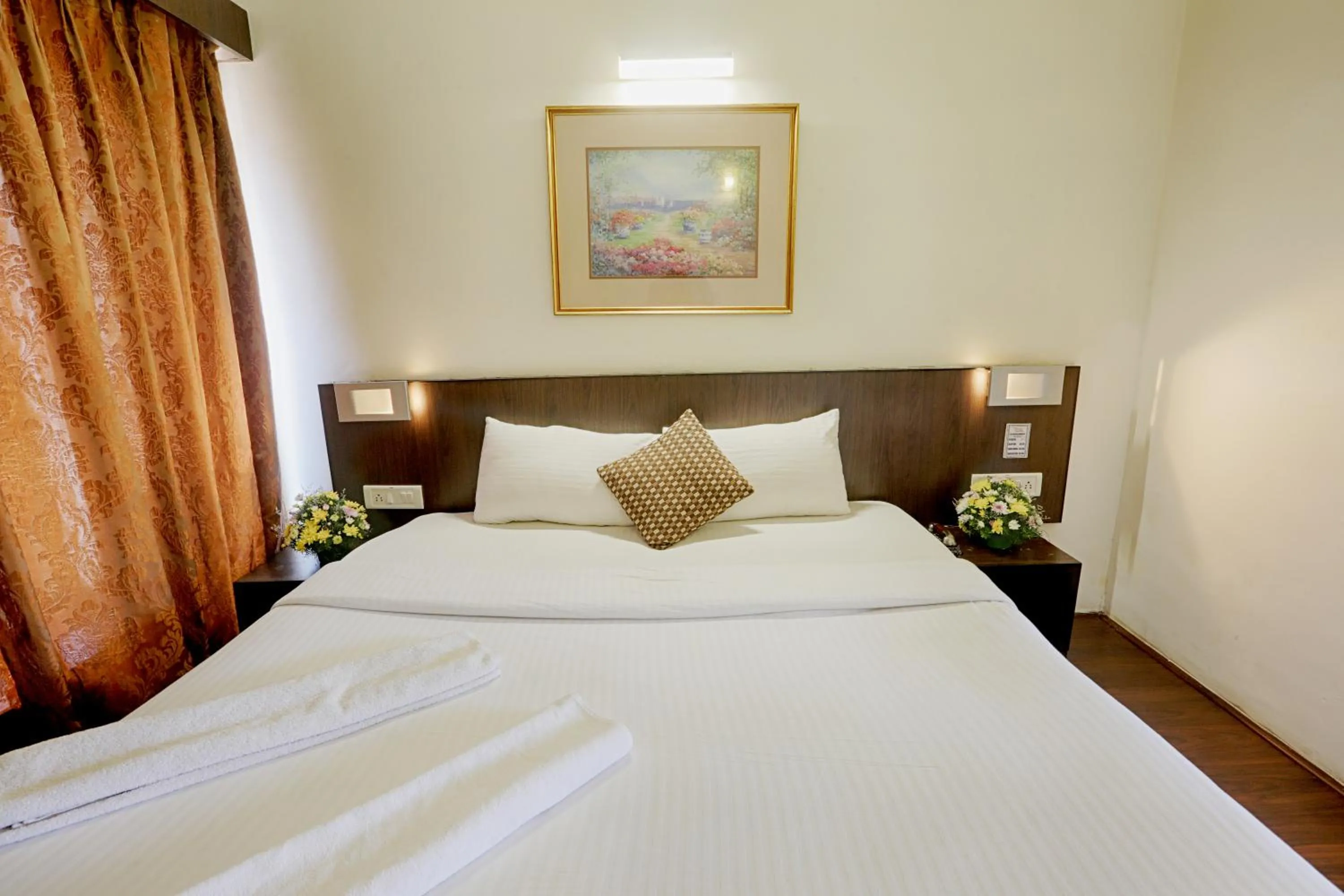 Bed in The Byke Old Anchor Beach Resort & Spa