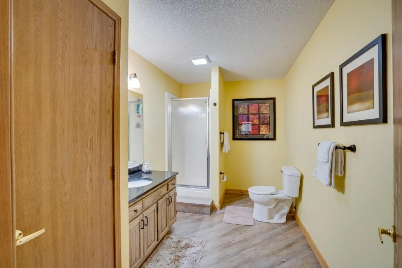 Bathroom in Lake Breeze Timber