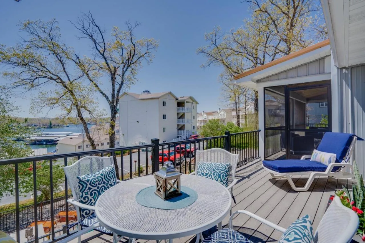 Property building in Lake Breeze Timber