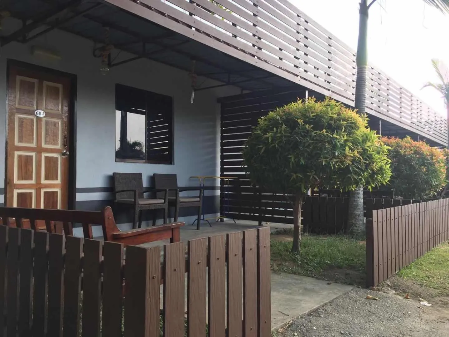 Adina Drive In Motel