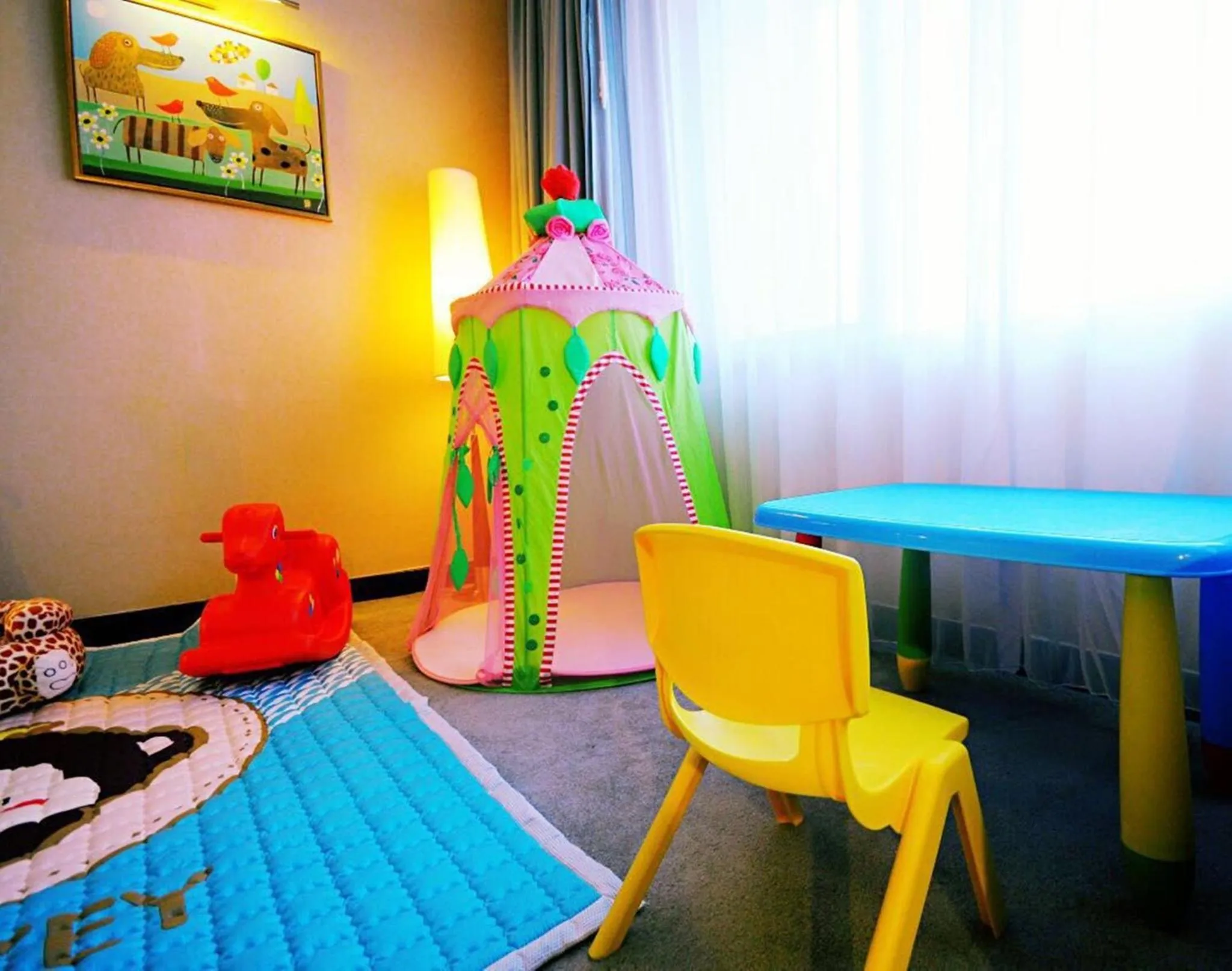 Decorative detail in Lijiang Waterfall Hotel Guilin