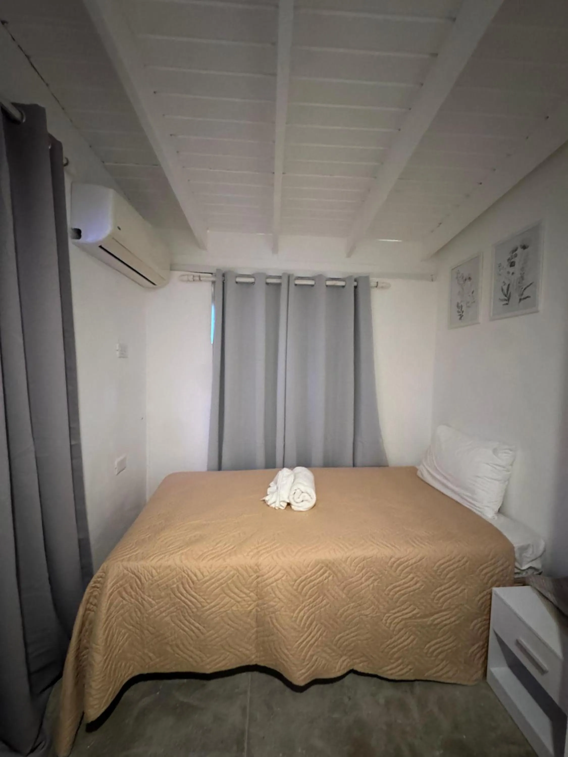 Bed in Hotel Casa Pierretta