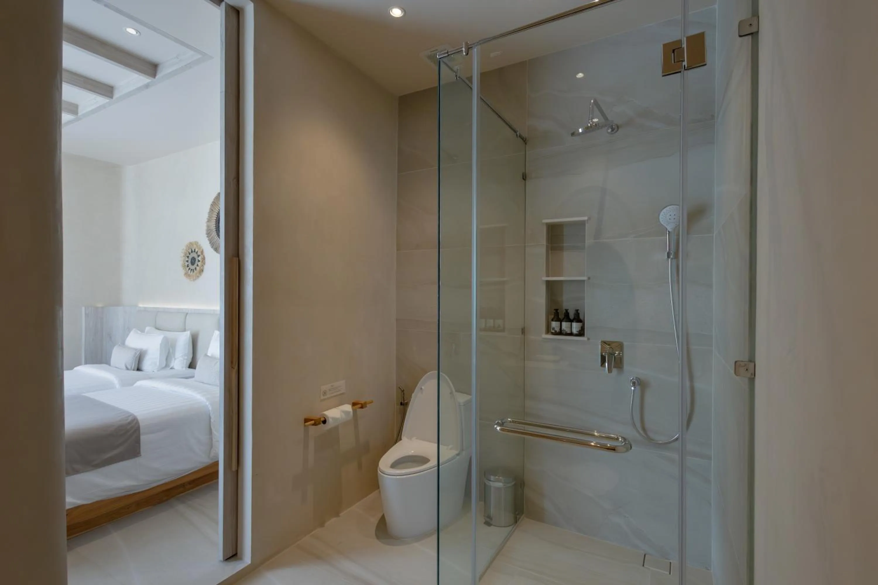 Toilet, Bed in Eden Resort & Villas Phuket Patong