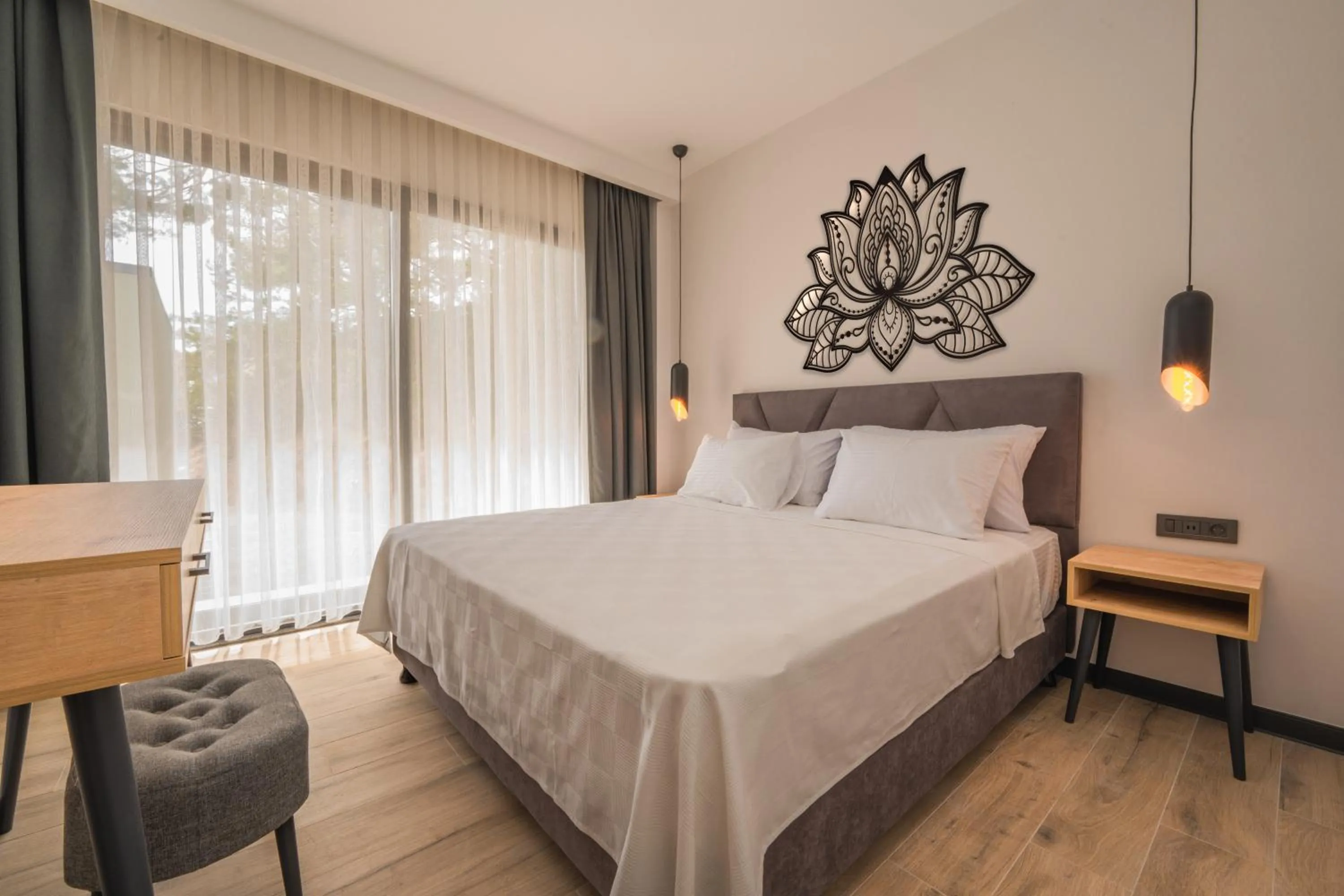 Bed in Sea Valley Lodge