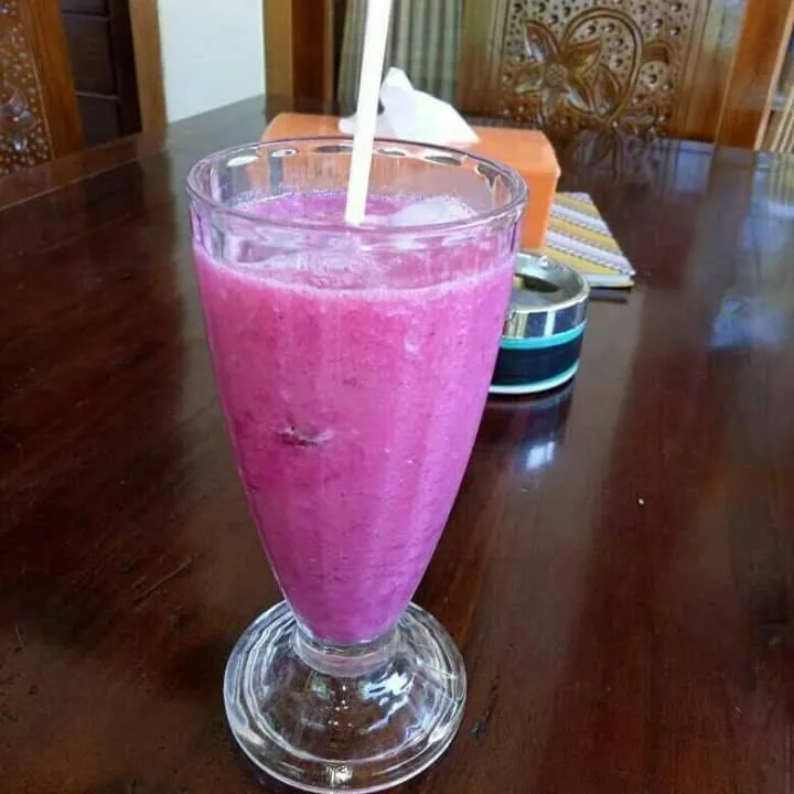 Arrys Watukarung Surfcamp