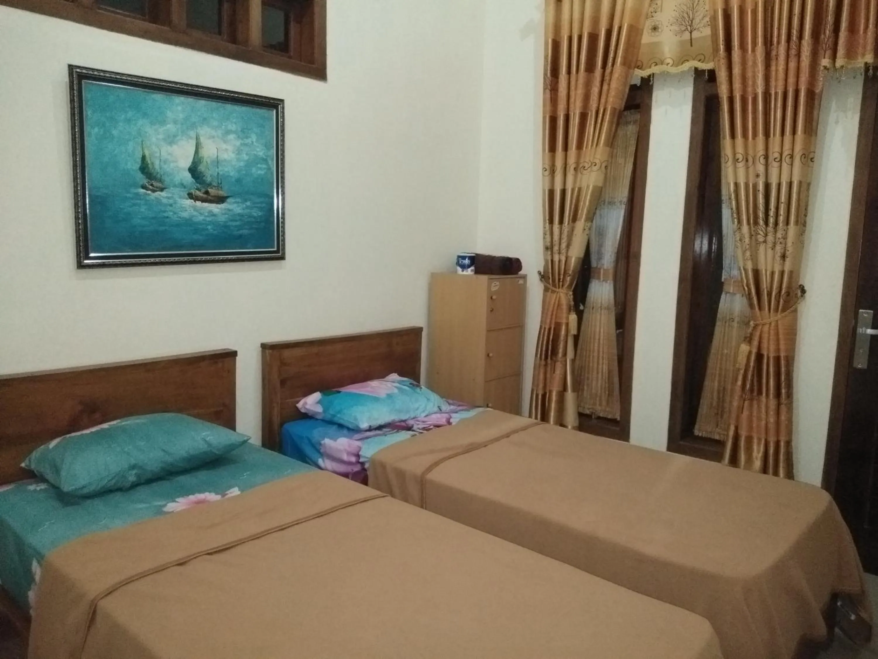 Bed in Arrys Watukarung Surfcamp