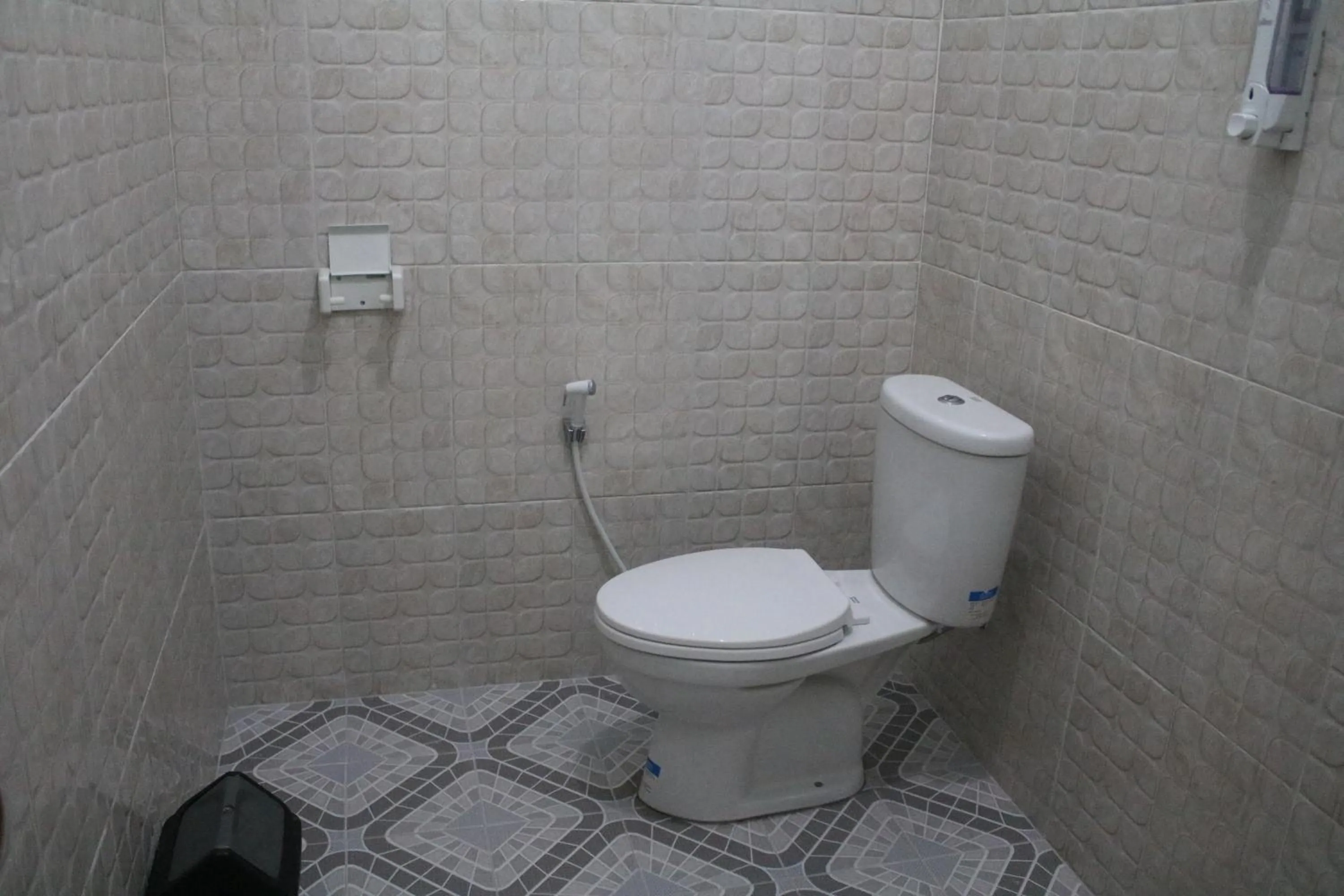 Arrys Watukarung Surfcamp