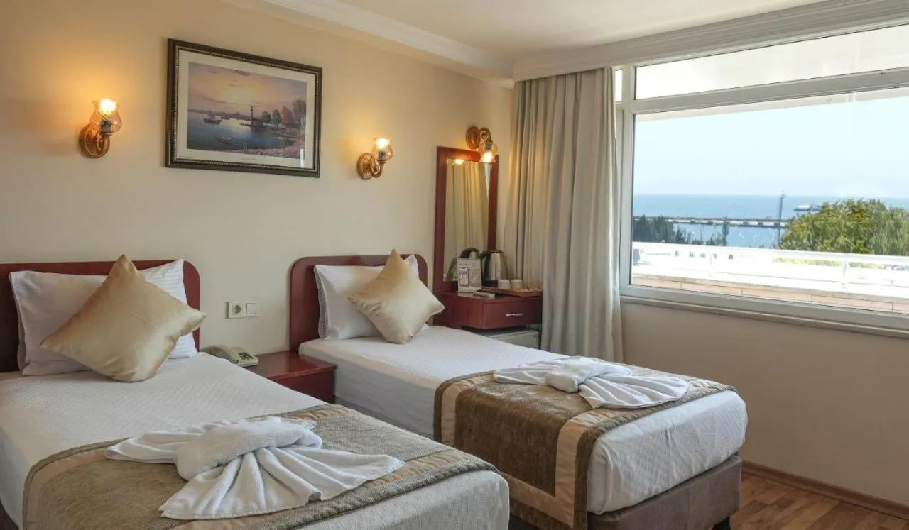 Bed in Hotel Akyildiz