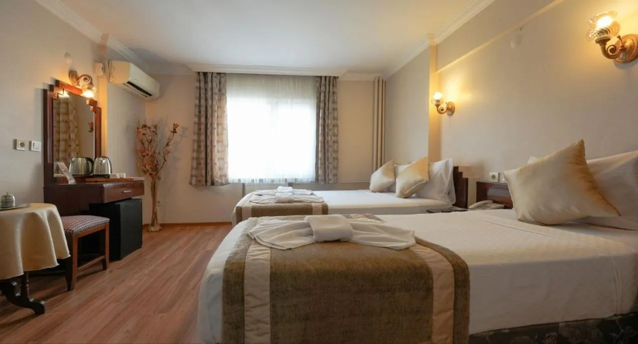 Bed in Hotel Akyildiz