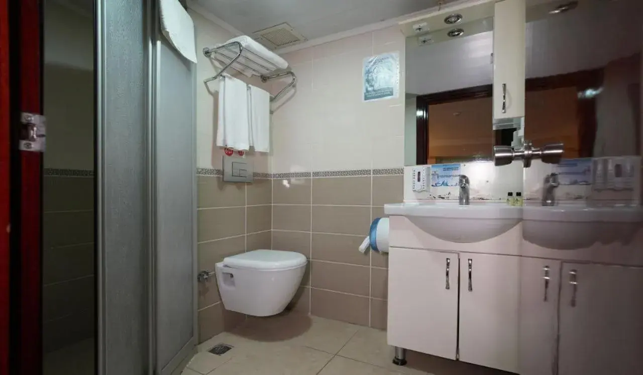 Single Room in Hotel Akyildiz Single Room in Hotel Akyildiz