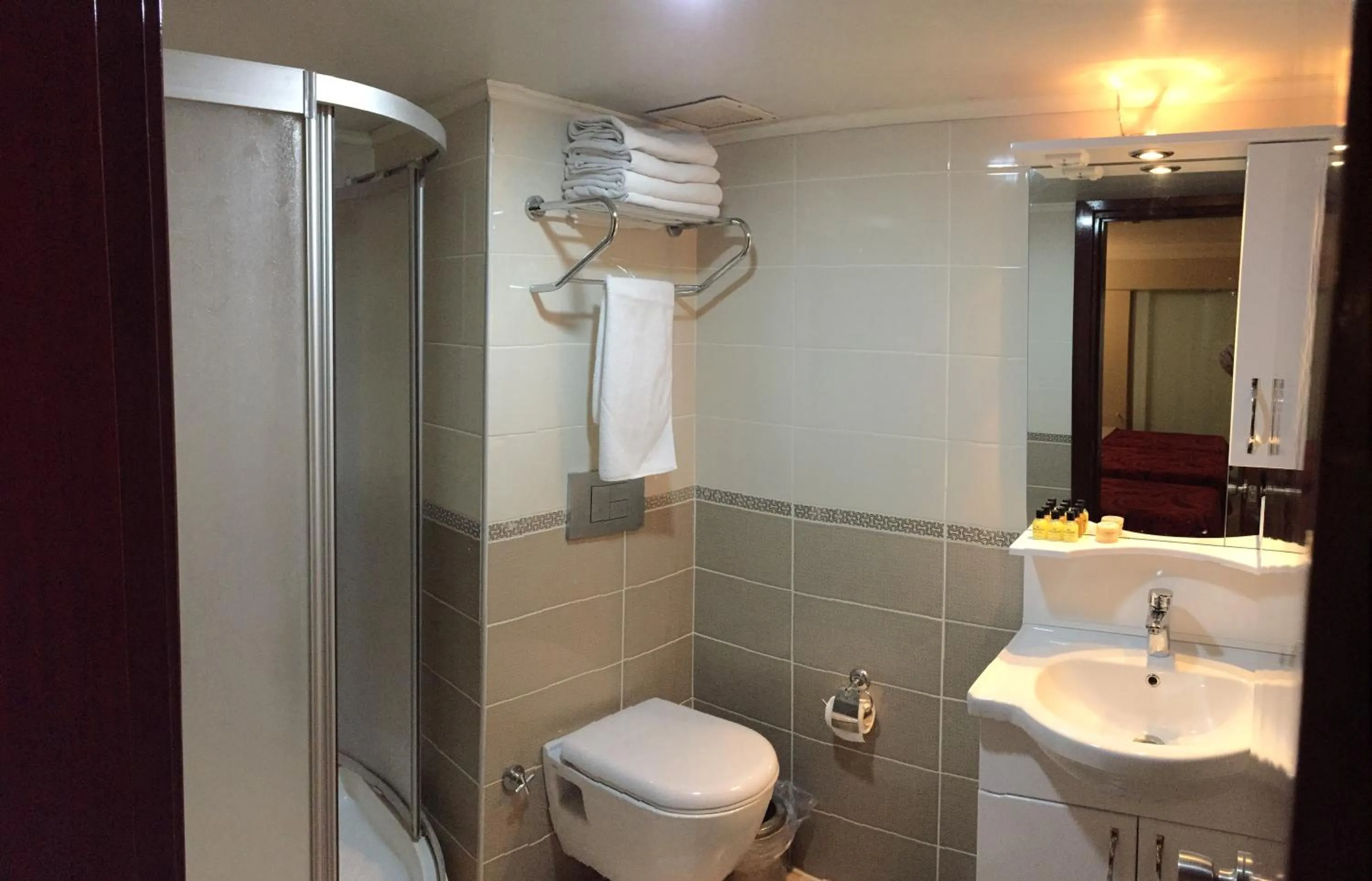 Bathroom in Hotel Akyildiz