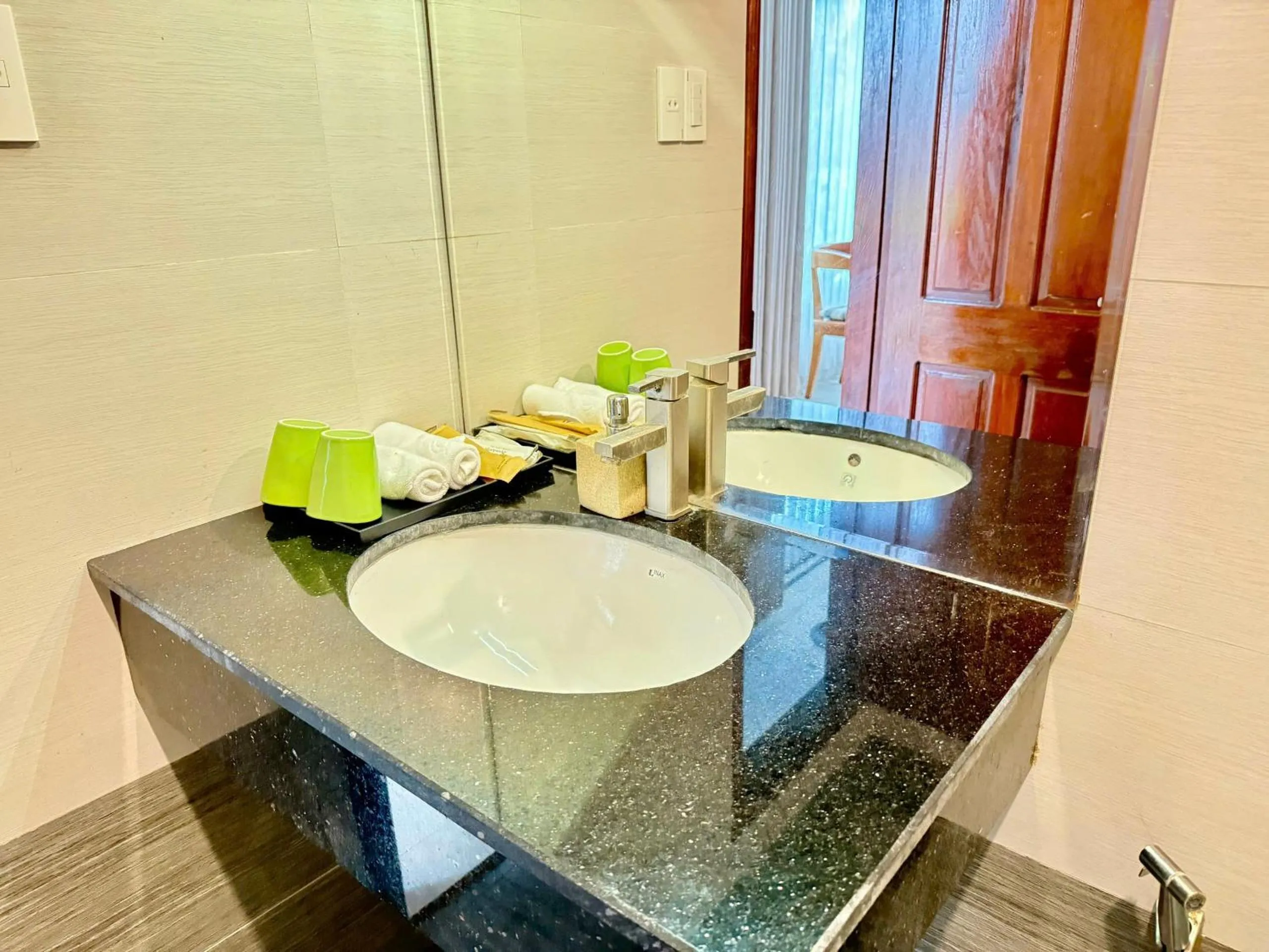 bidet in Santa Sea Villa