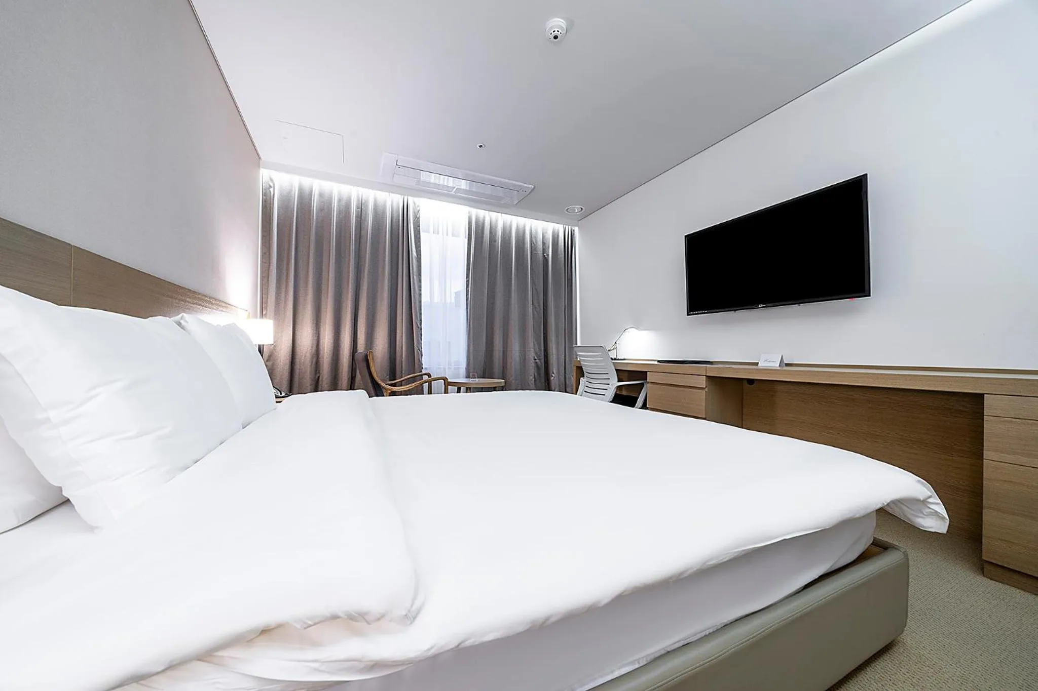 Bed in Wonju Citi Hotel