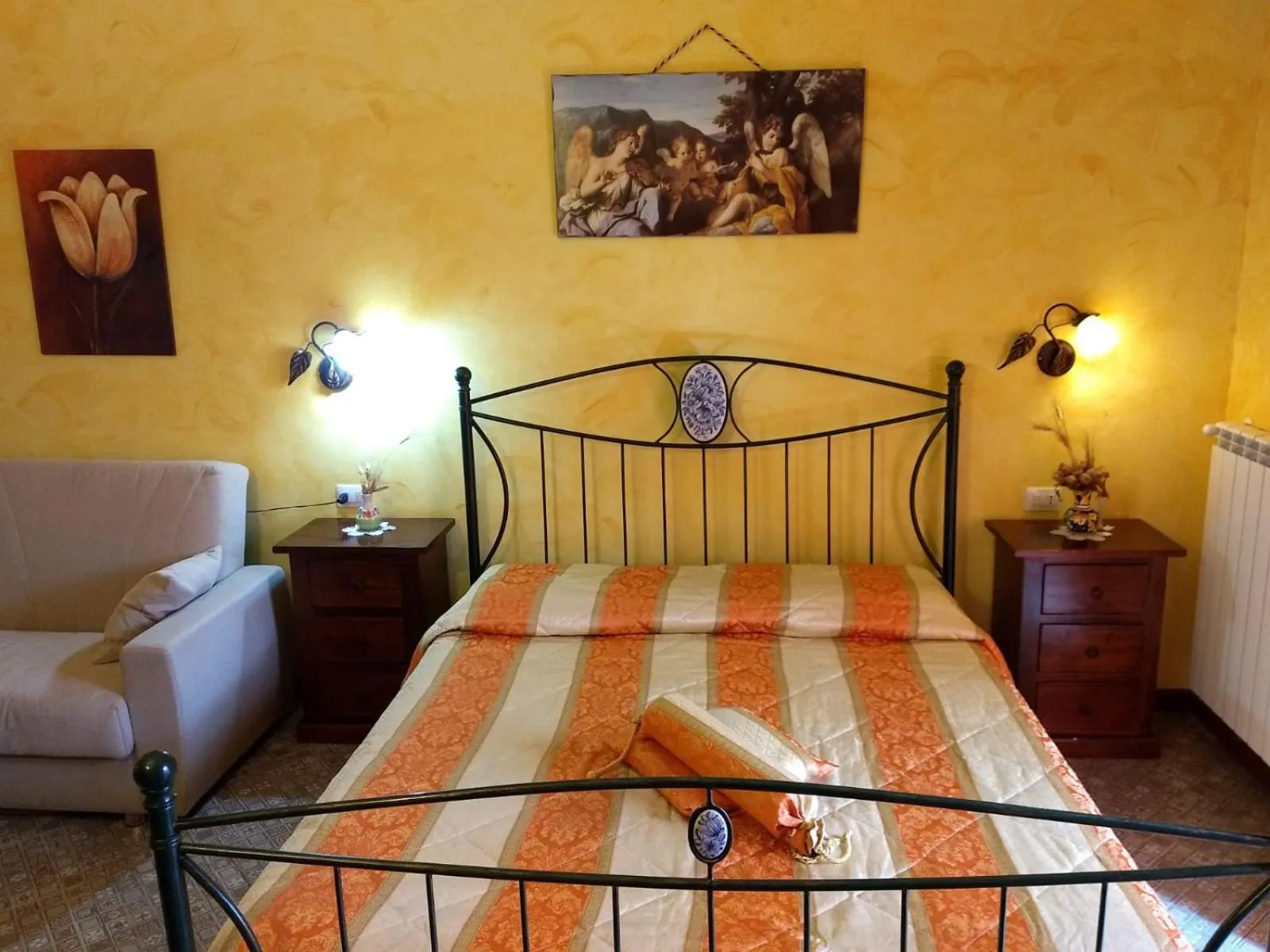 Photo of the whole room, Bed in Palazzo Aprile