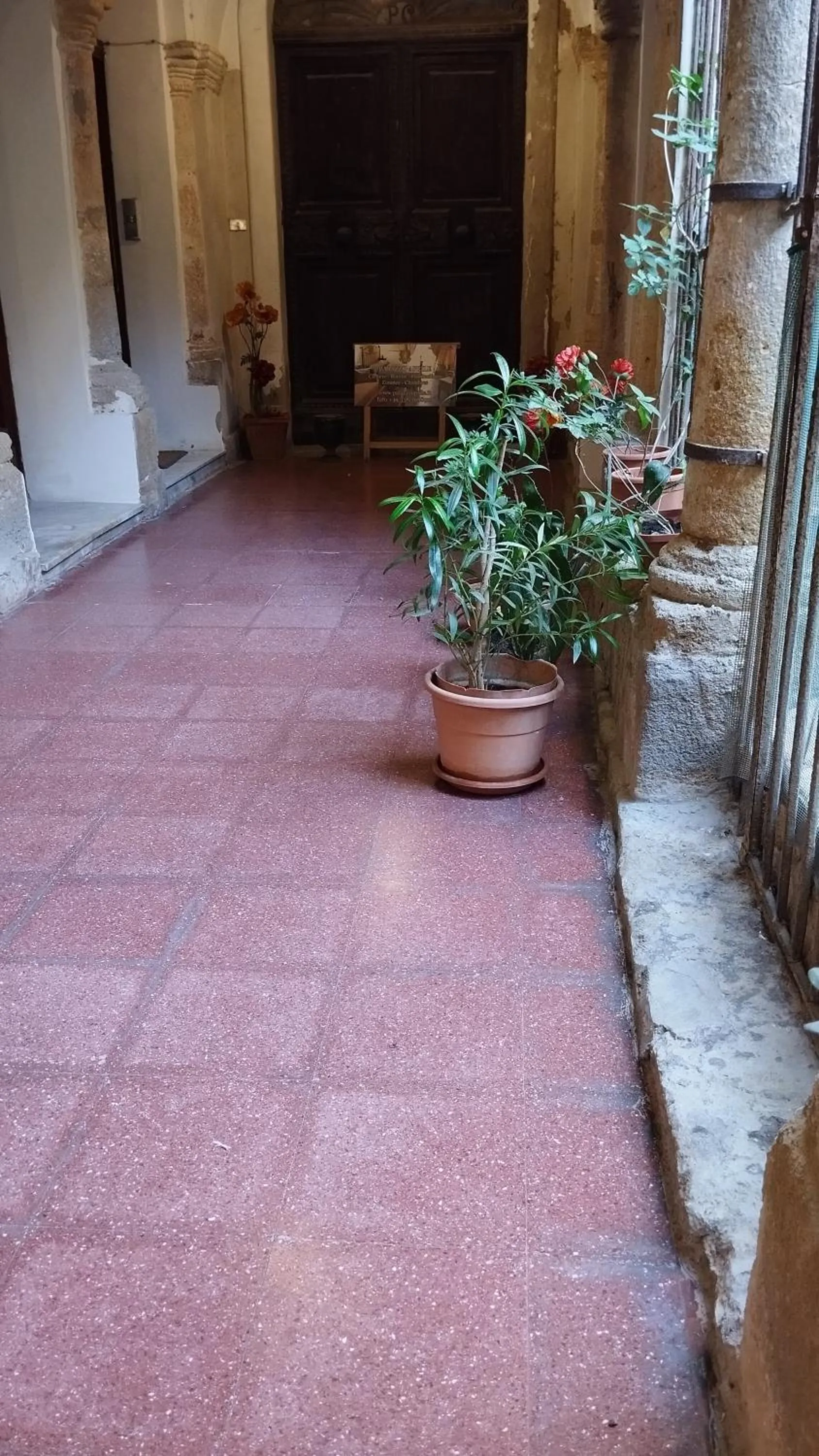 Property building in Palazzo Aprile