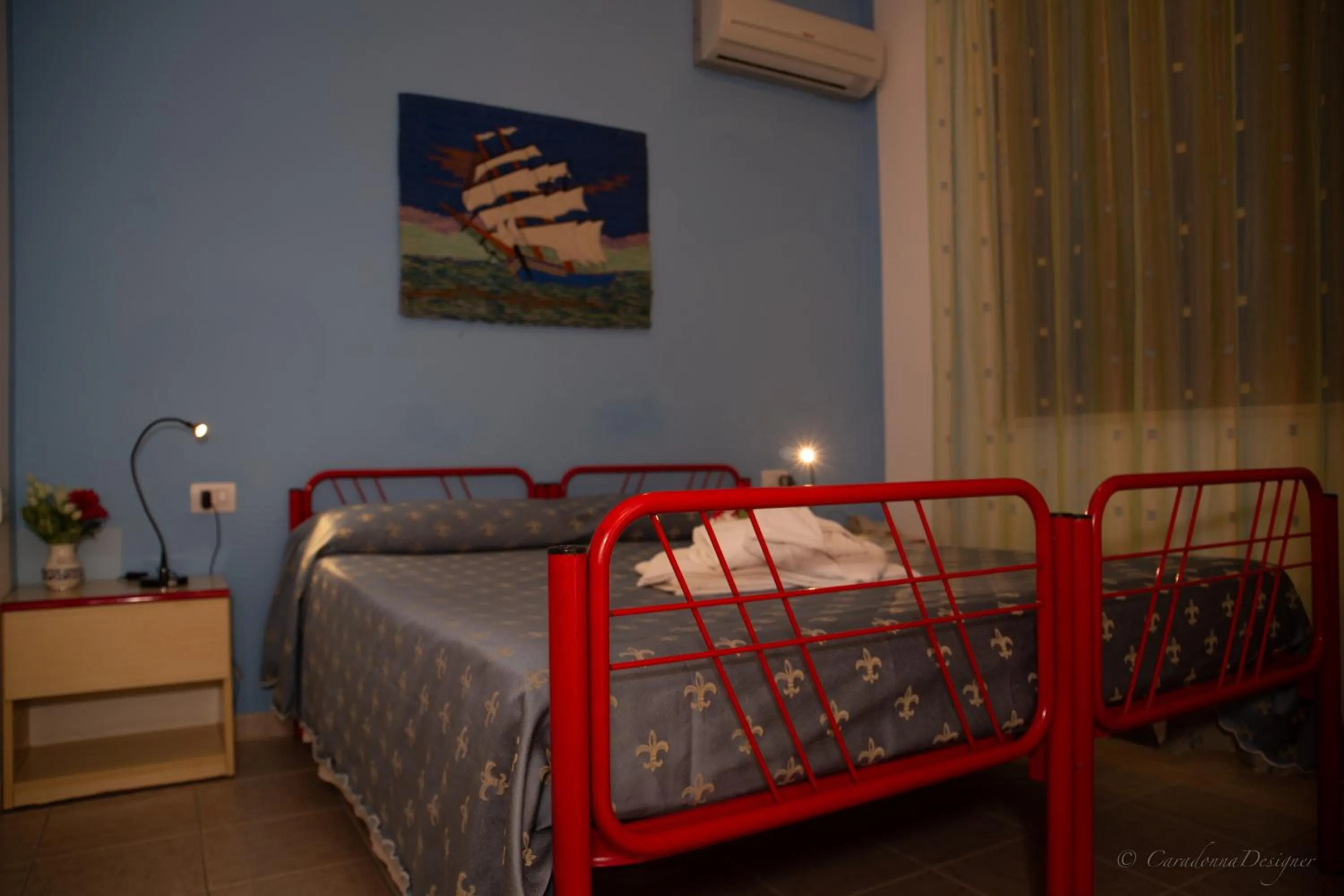 Bed in Camping Village La Pineta