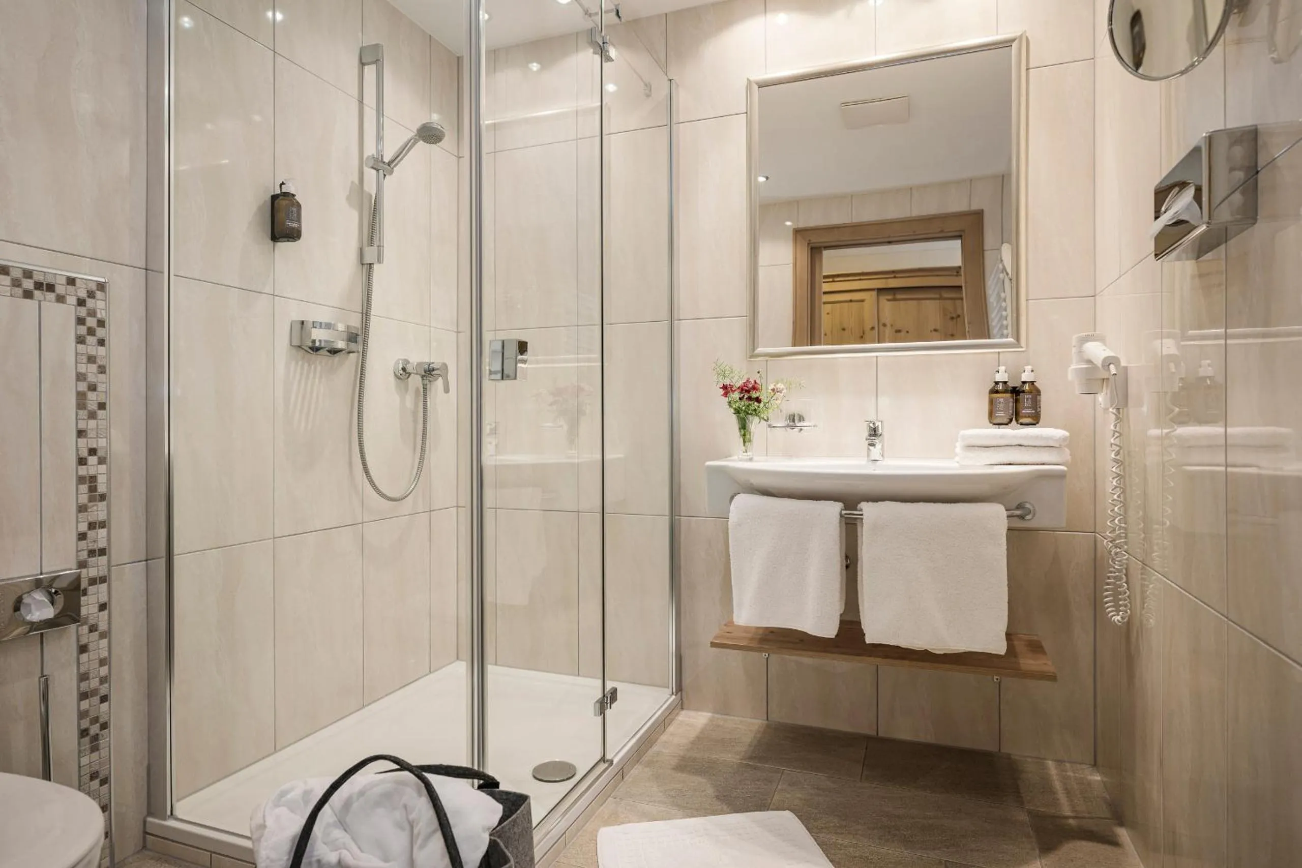 Bathroom in Hotel Lenz