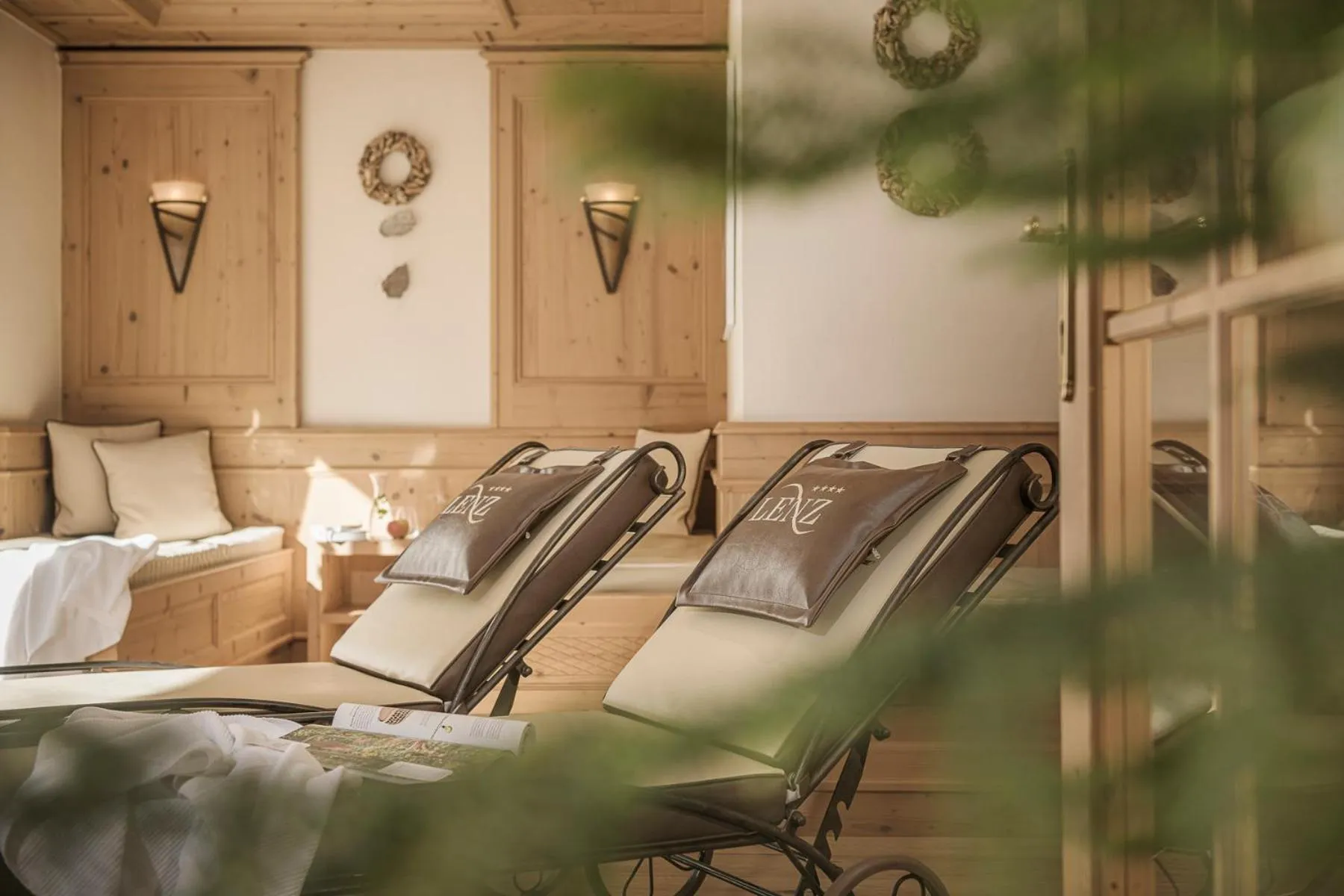 Spa and wellness centre/facilities, Bed in Hotel Lenz