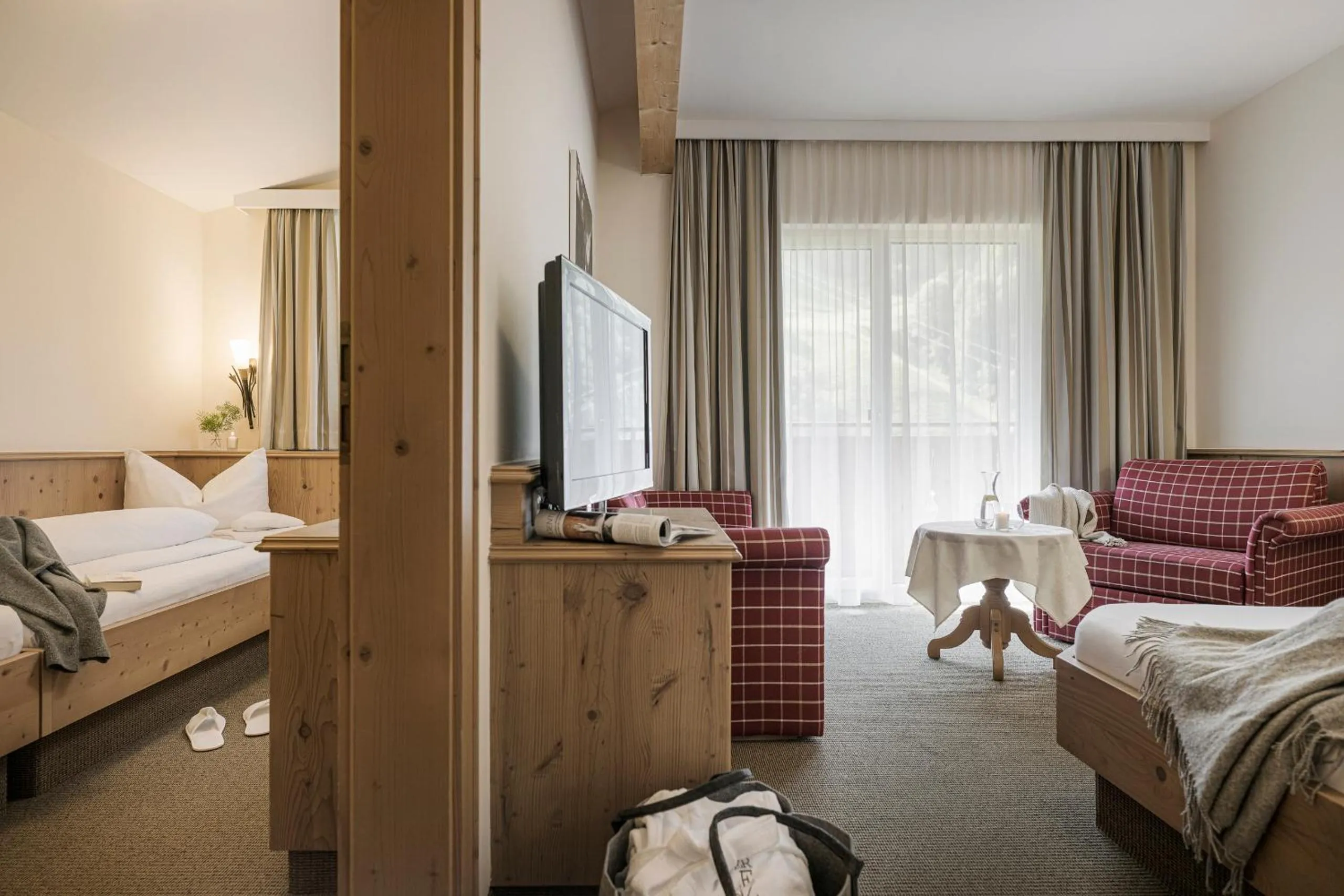 Photo of the whole room, Bed in Hotel Lenz