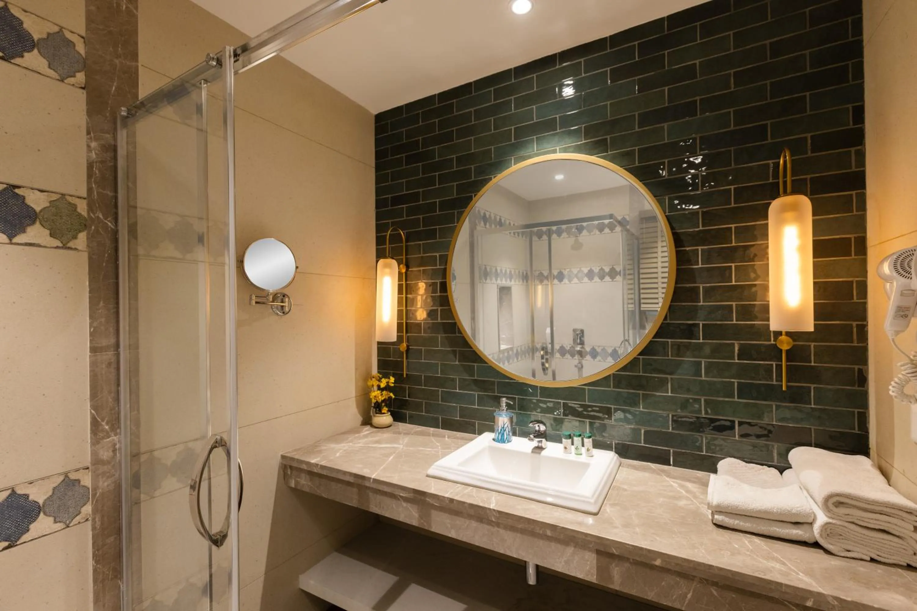 Bathroom in WelcomHeritage Kasmanda Palace