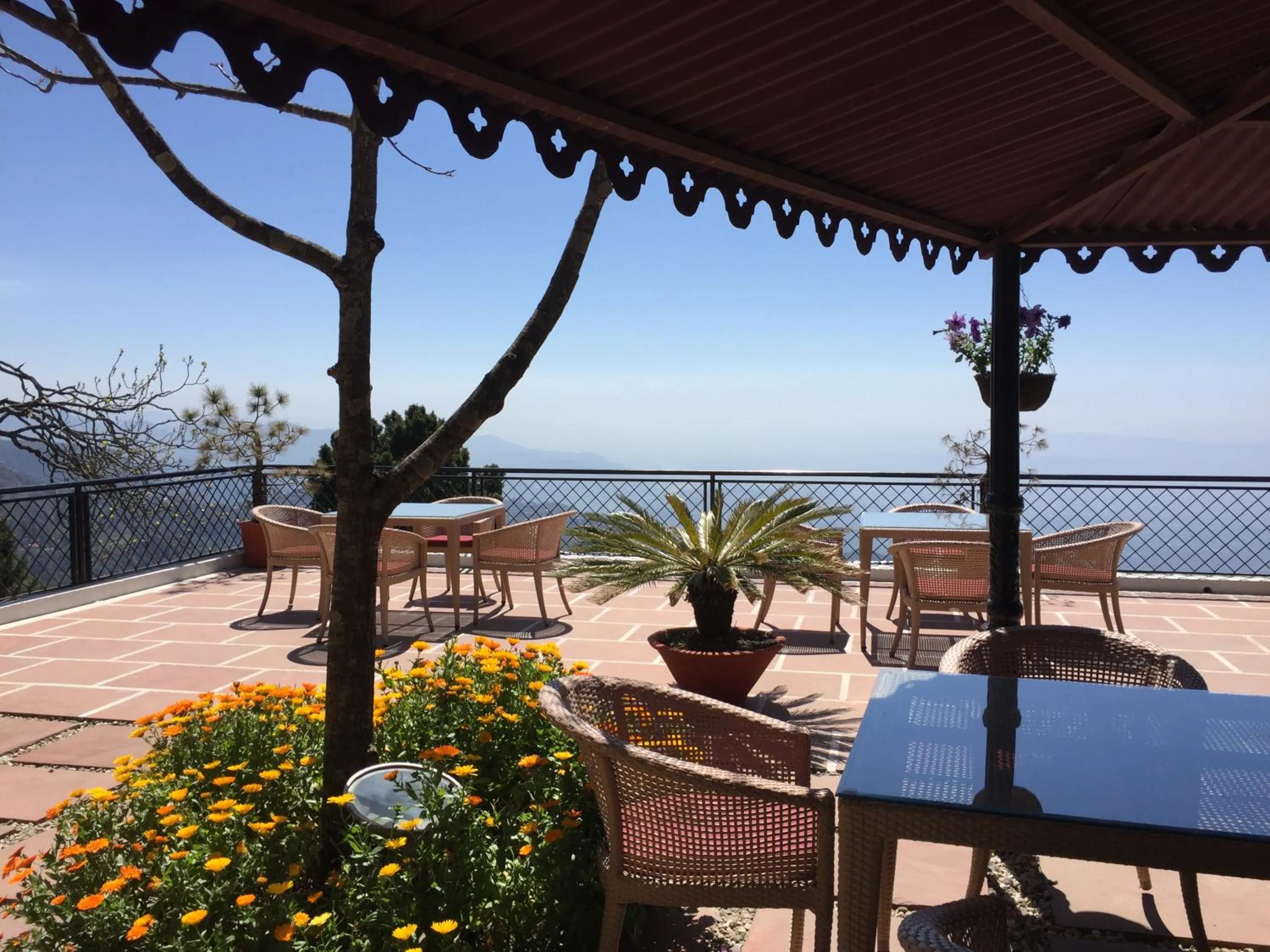 Patio in WelcomHeritage Kasmanda Palace