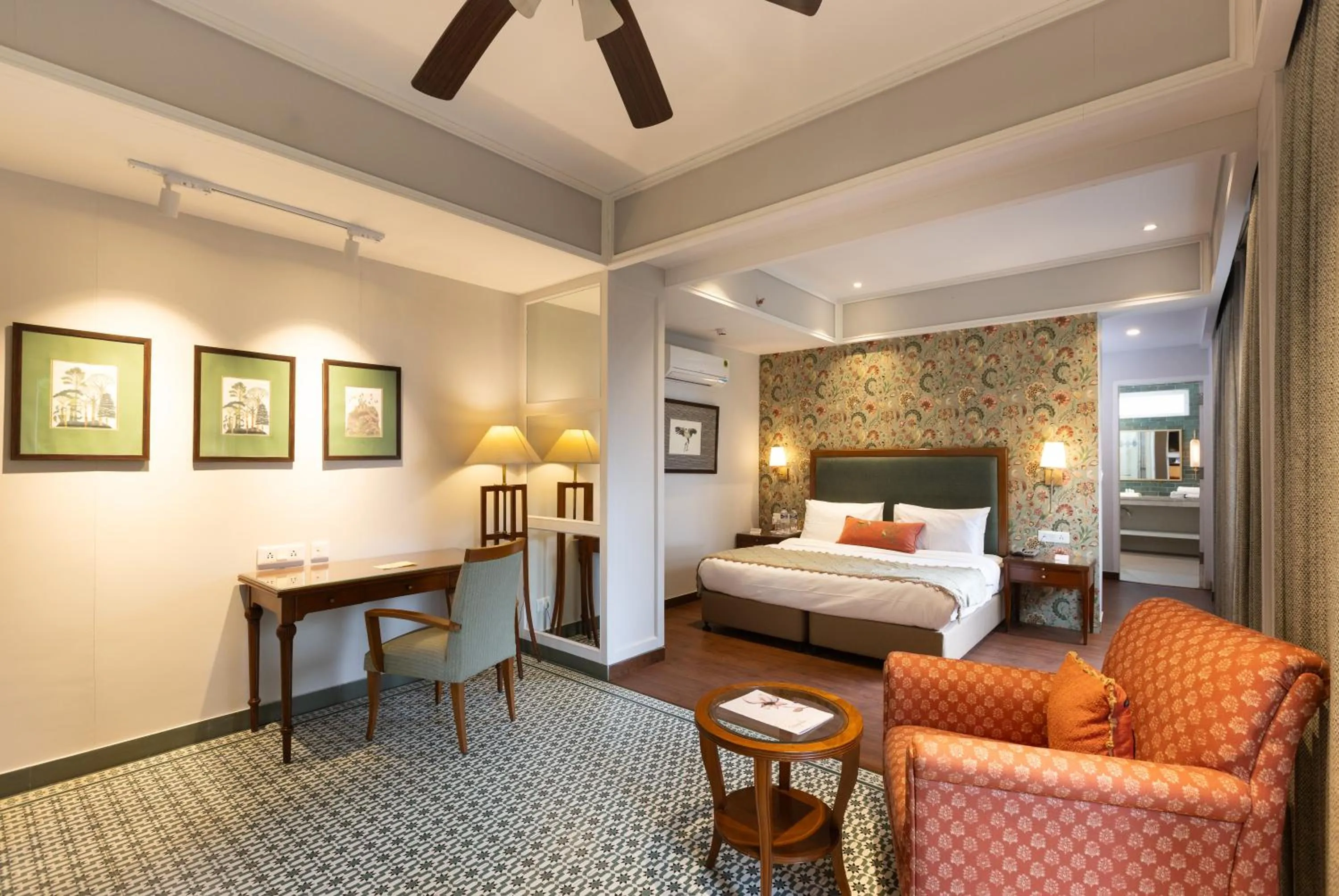 Photo of the whole room, Bed in WelcomHeritage Kasmanda Palace