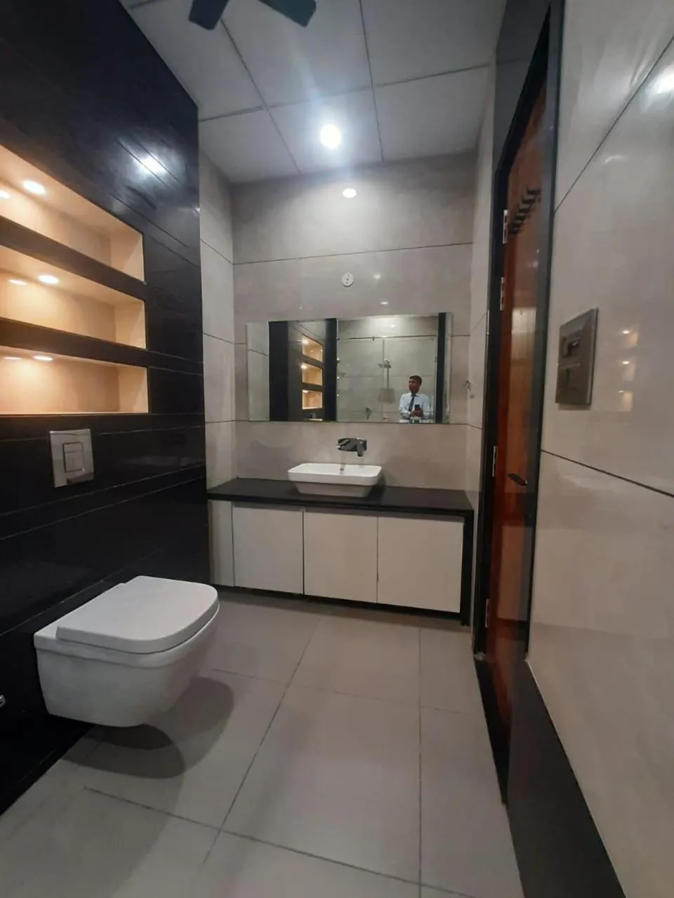Toilet in Hotel Jai Palace