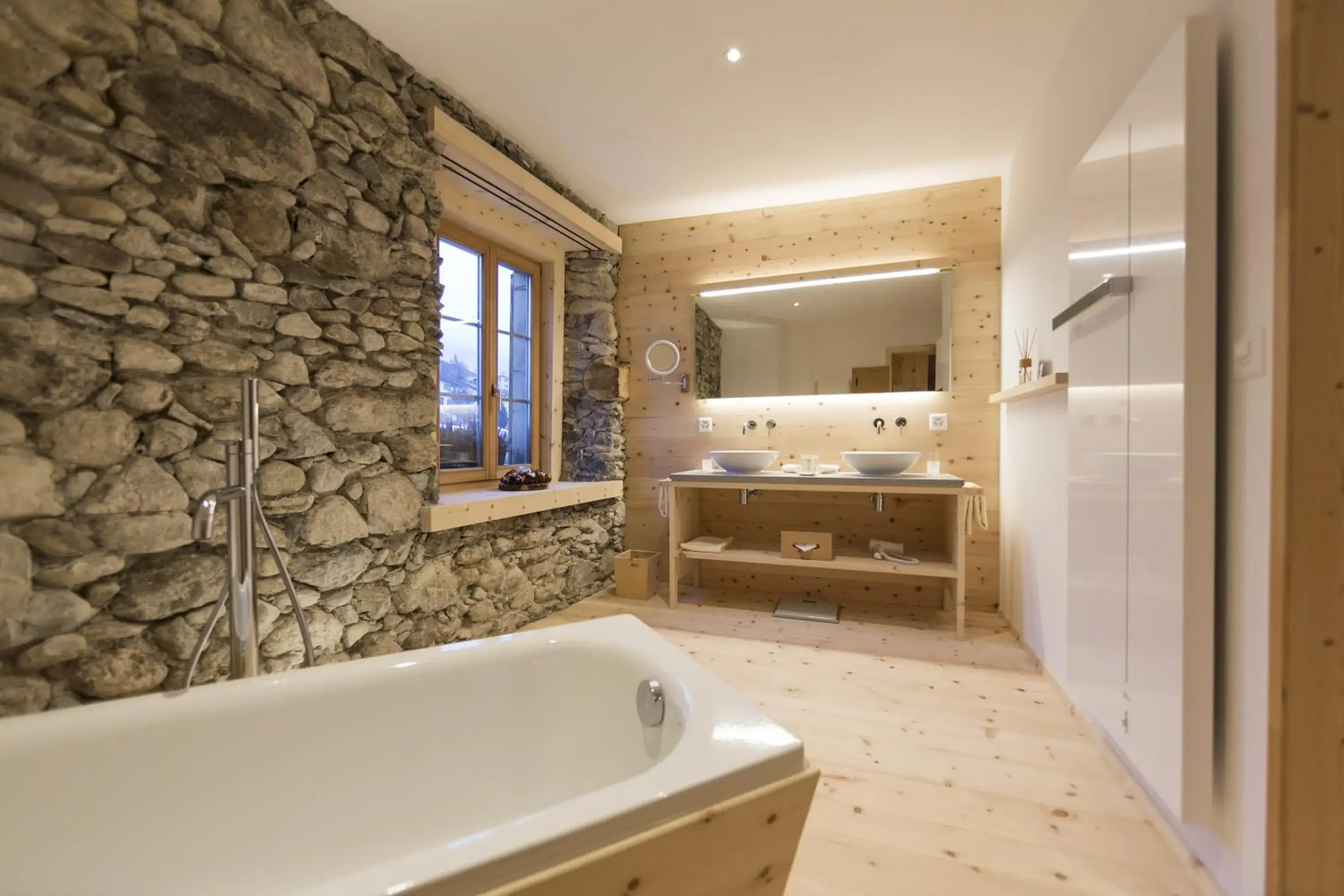 Family Room - single occupancy in Relais & Châteaux IN LAIN Hotel Cadonau Family Room - single occupancy in Relais & Châteaux IN LAIN Hotel Cadonau