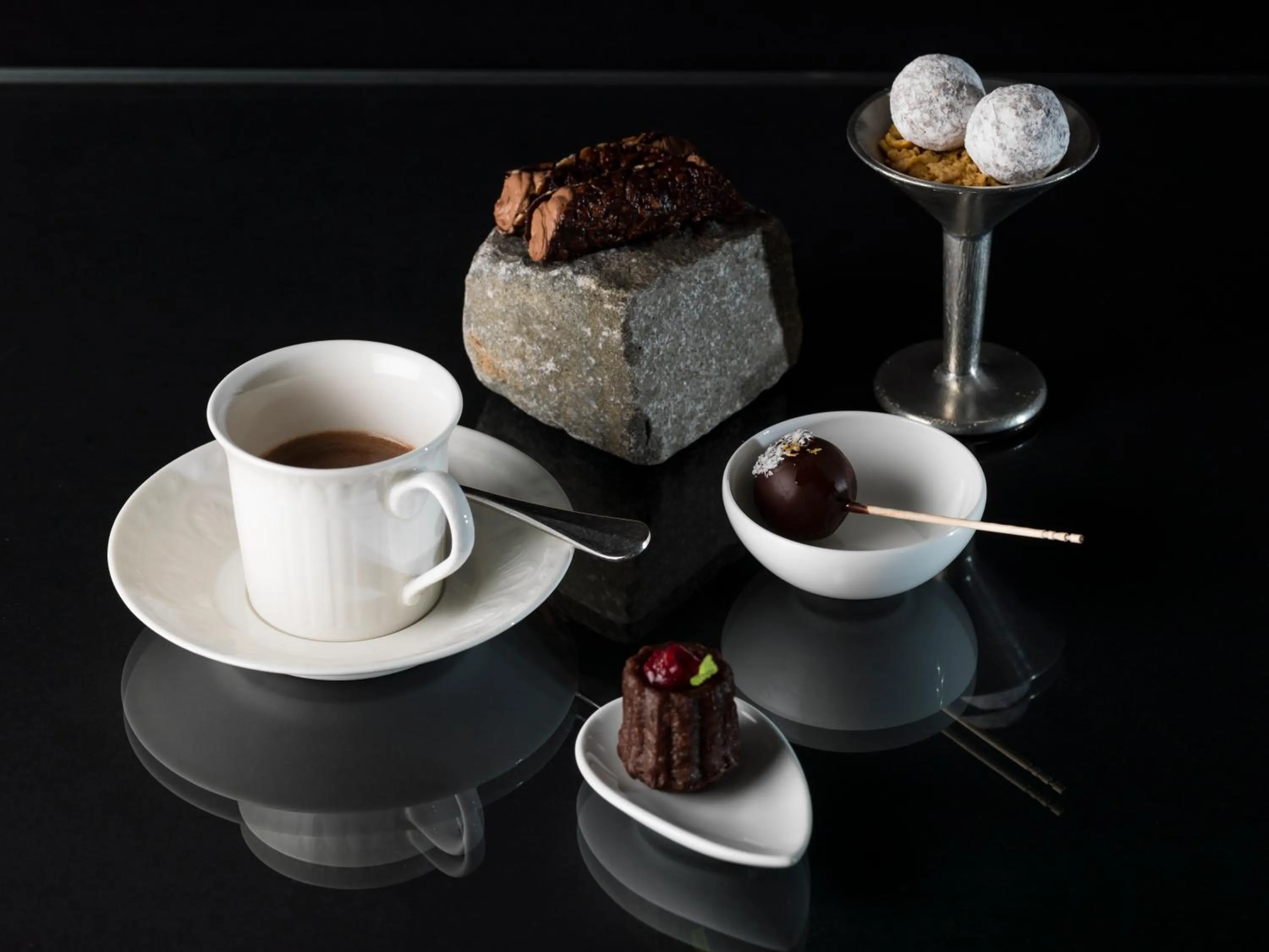 Food close-up in Relais & Châteaux IN LAIN Hotel Cadonau