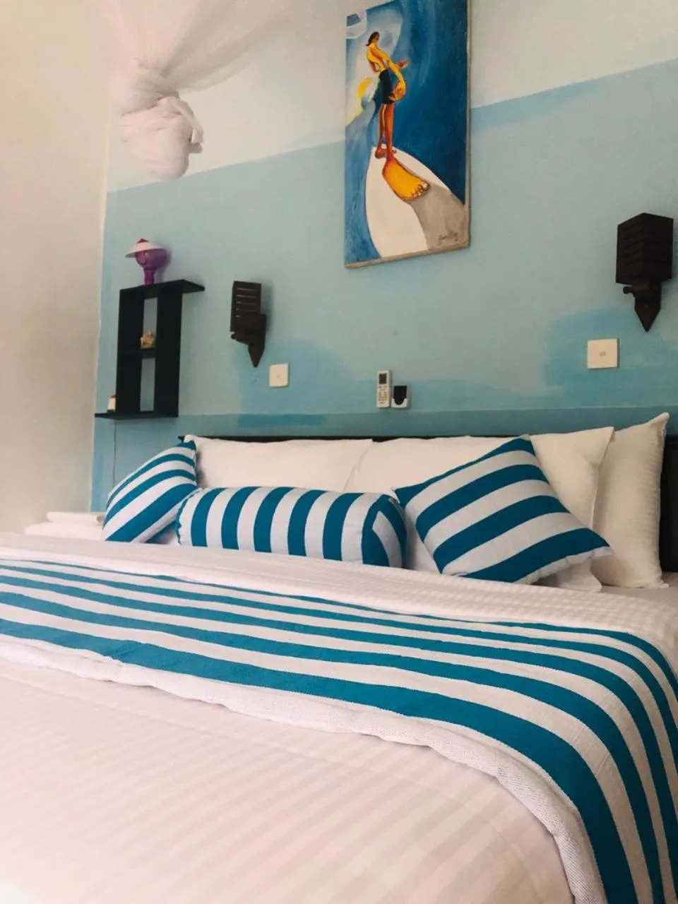 Bedroom, Bed in Ocean Caves, Balapitiya